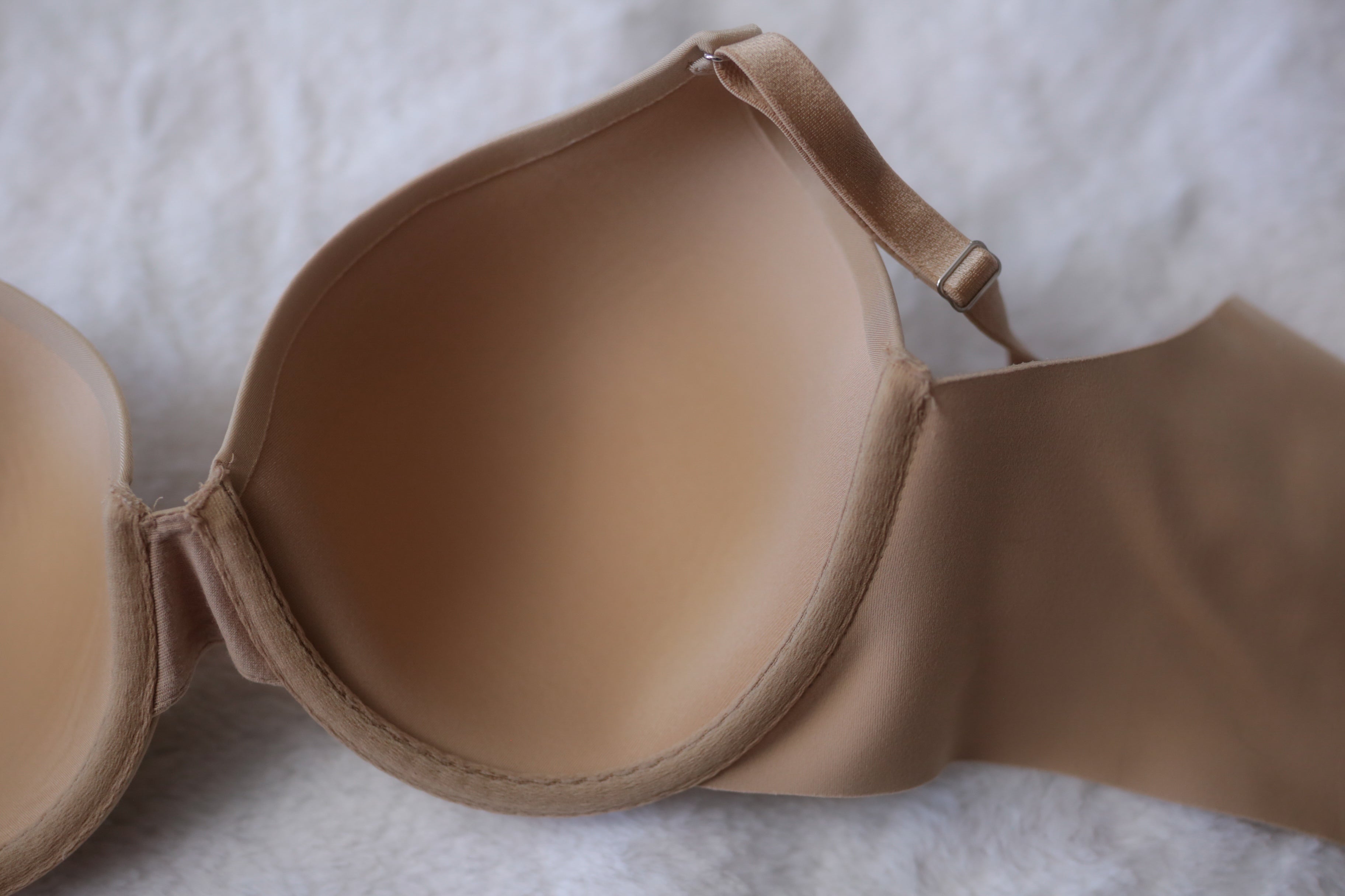 Soma 34D Vanishing Back Full Coverage Underwire T-shirt Bra Beige