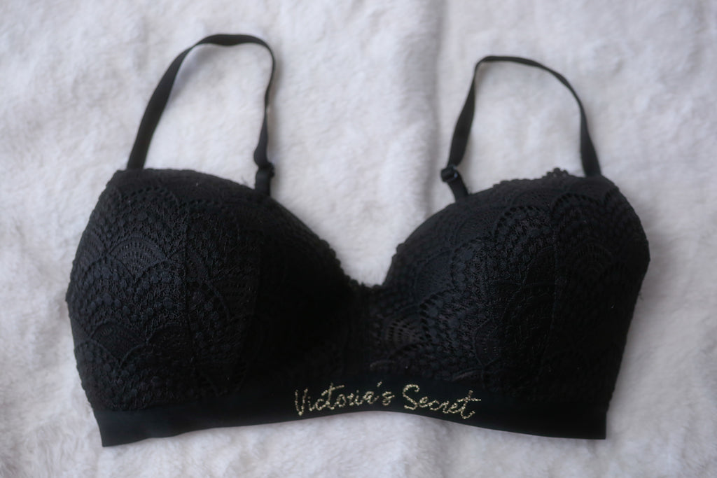 Victoria's Secret 36D Lined No-wire Wireless Bra Black Lace