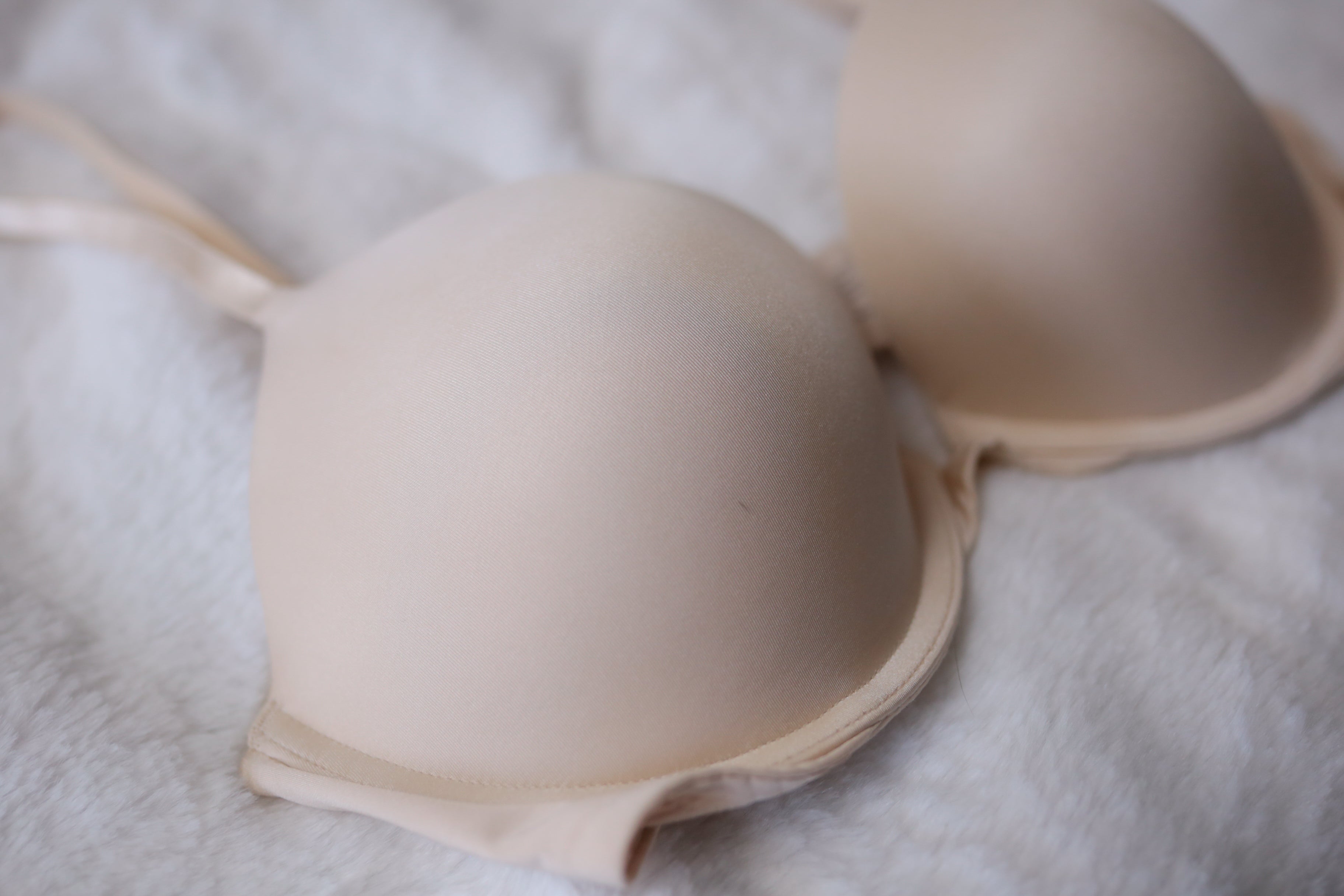 Soma 34C Ravishing Plunge Push-up T-shirt Bra Beige