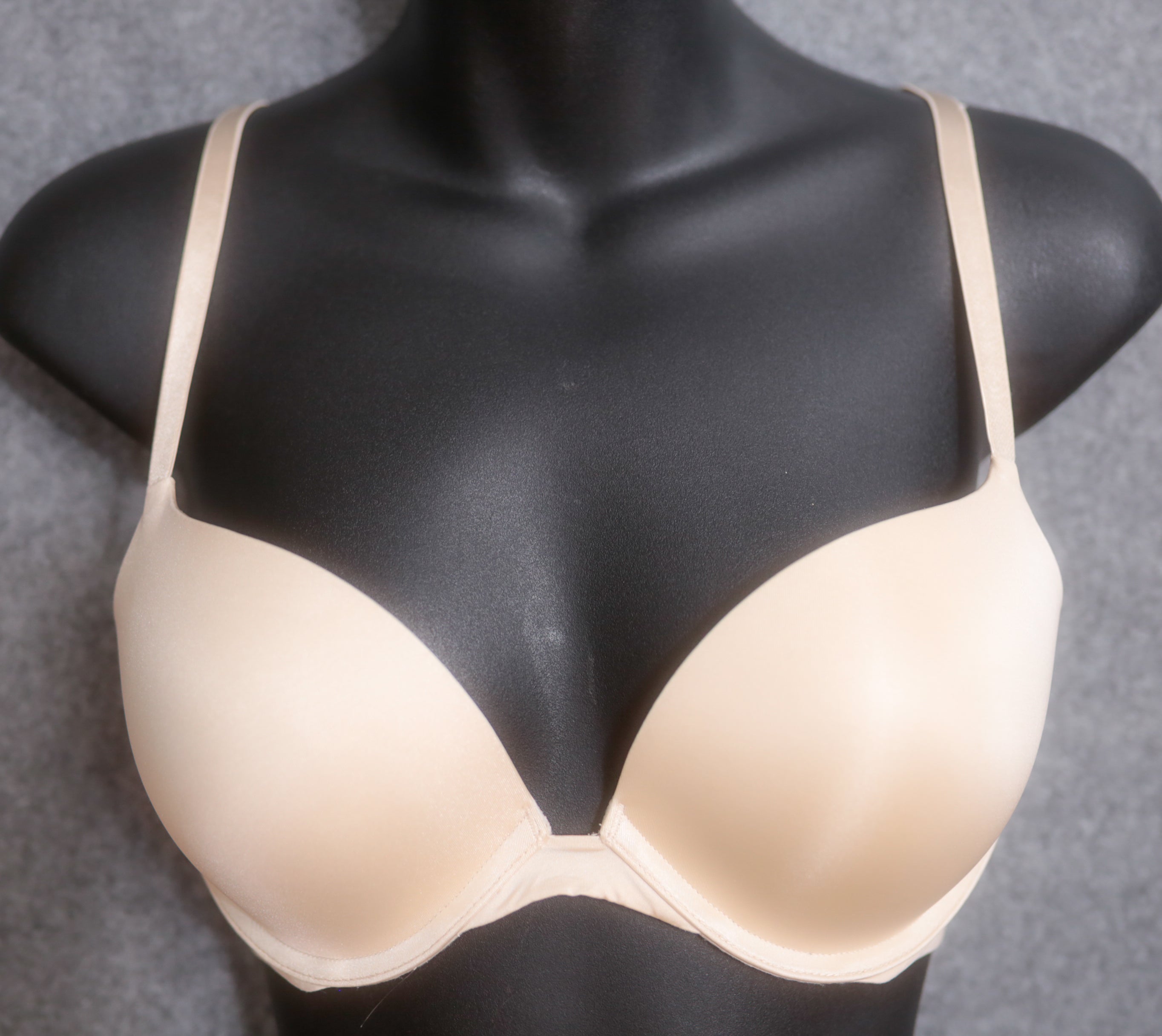 Soma 34C Ravishing Plunge Push-up T-shirt Bra Beige