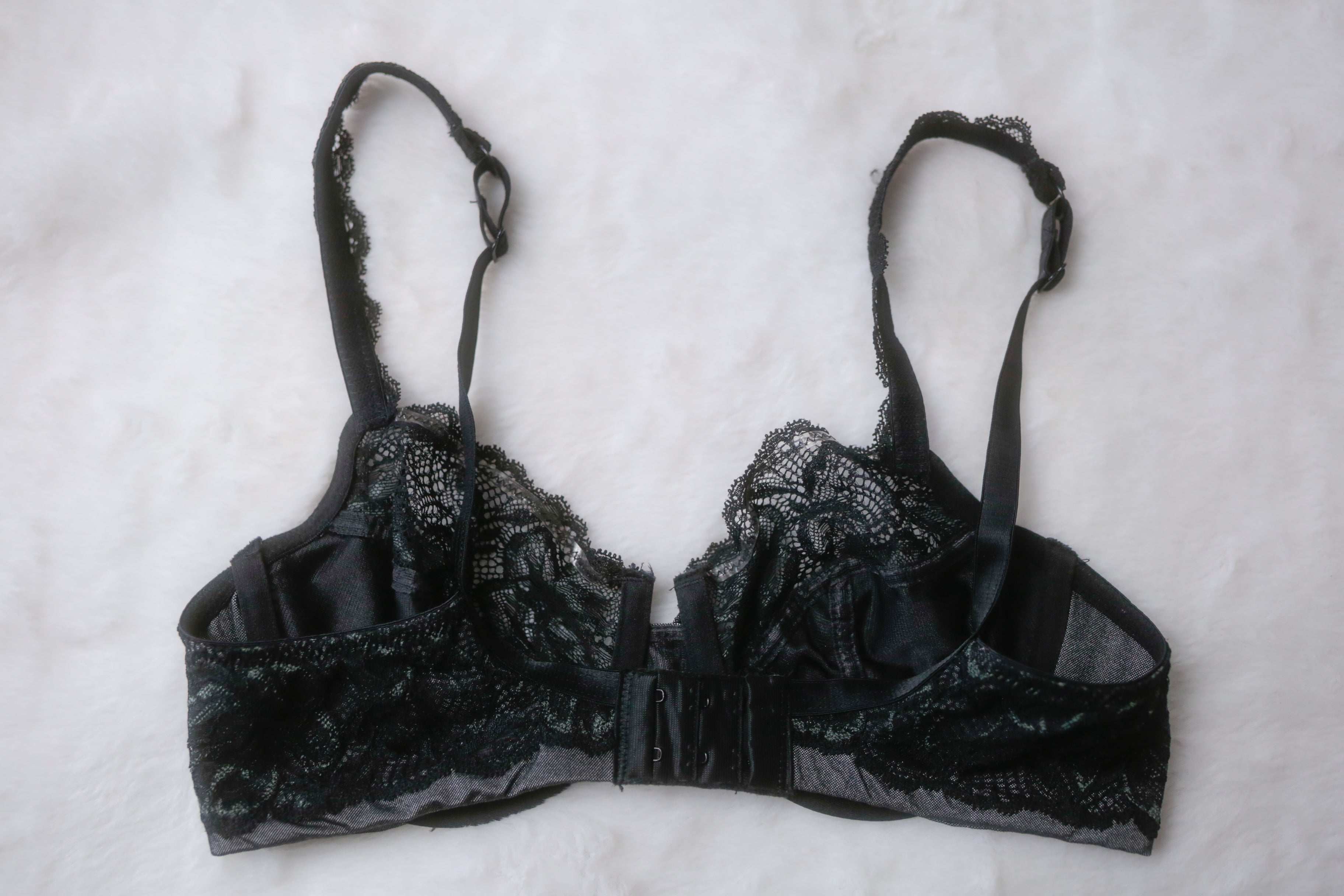 Bali 34B Lace Desire 6543 Seamed Lined Lace Unpadded Underwire Bra Black