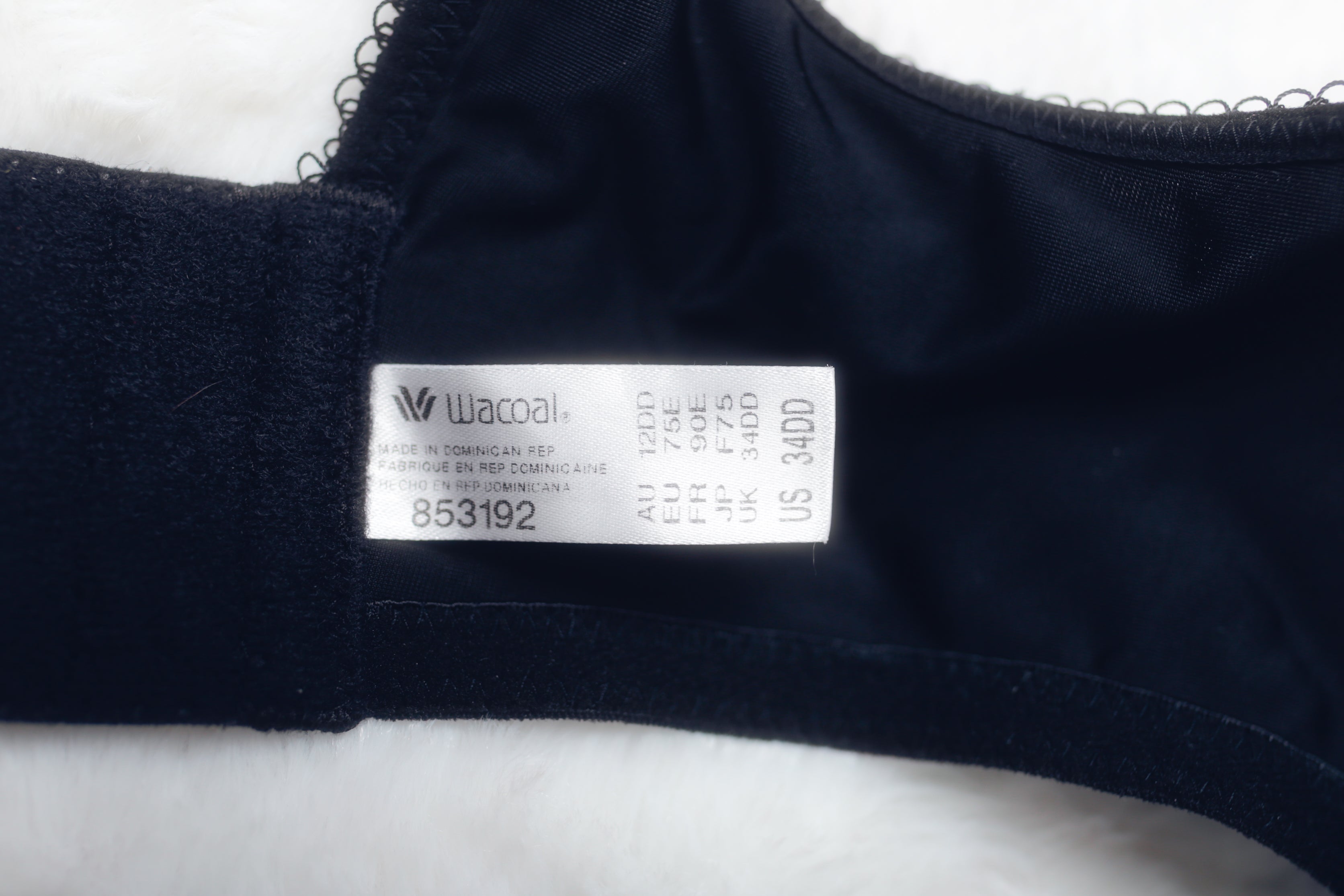 Wacoal 34DD Basic Beauty Spacer 853192 Full Coverage Breathable Underwire Bra Black