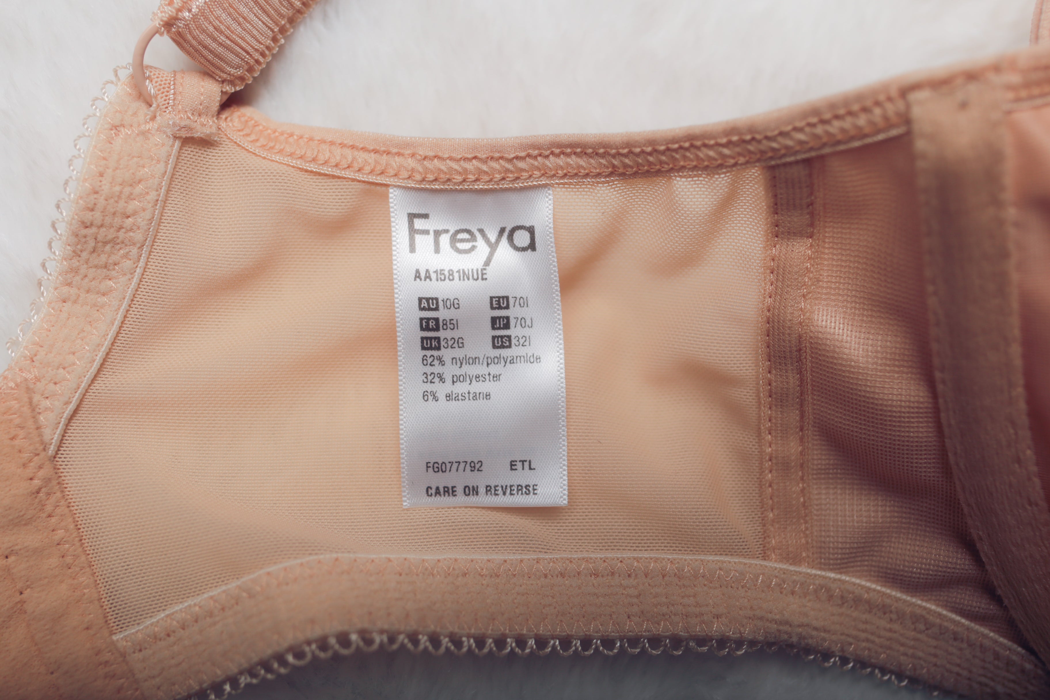 Freya US 32I UK 32G Pure Nursing AA1581 Molded Underwire Bra Nude