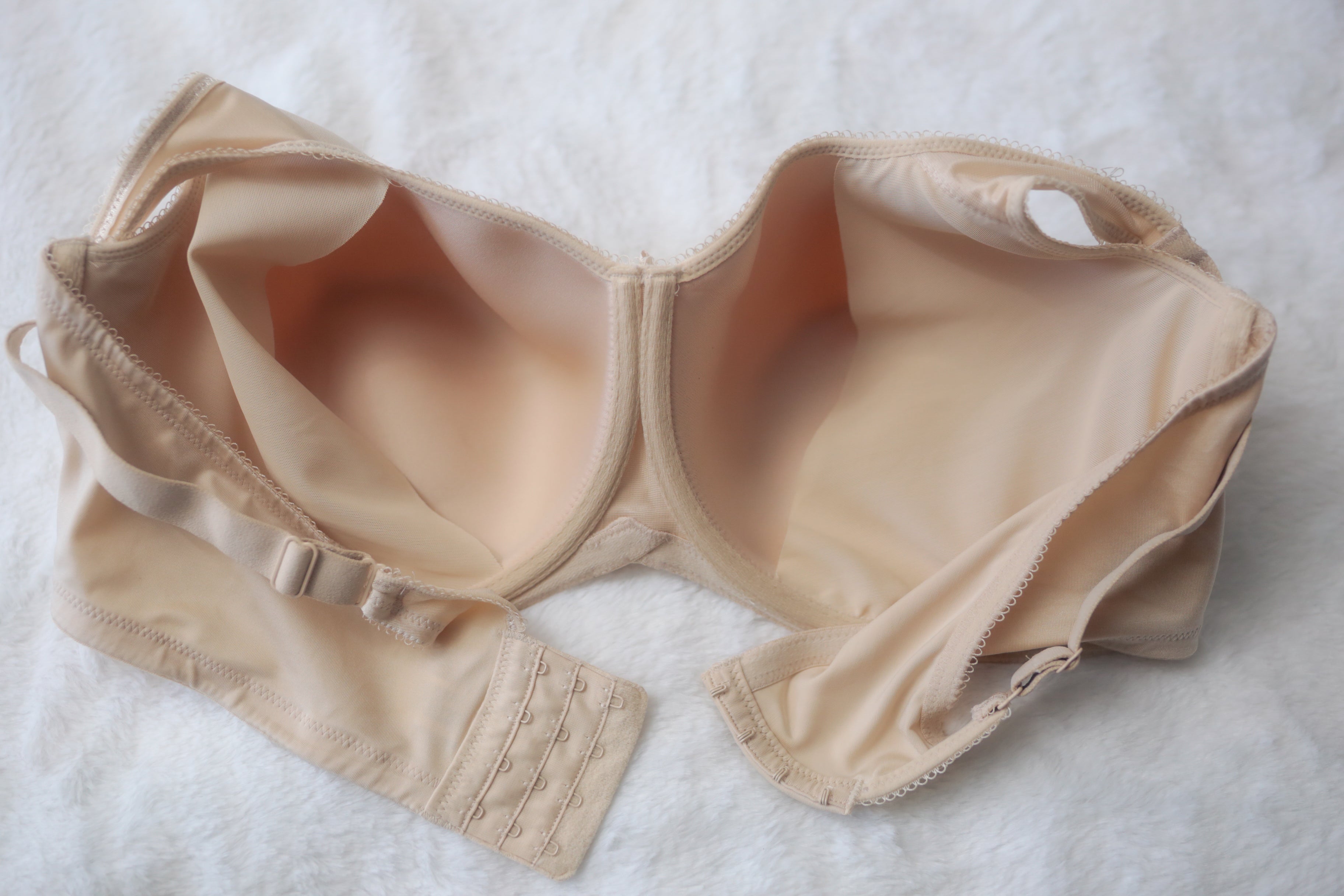 Wacoal 44DD Basic Beauty Spacer 853192 Full Coverage Underwire Bra Beige