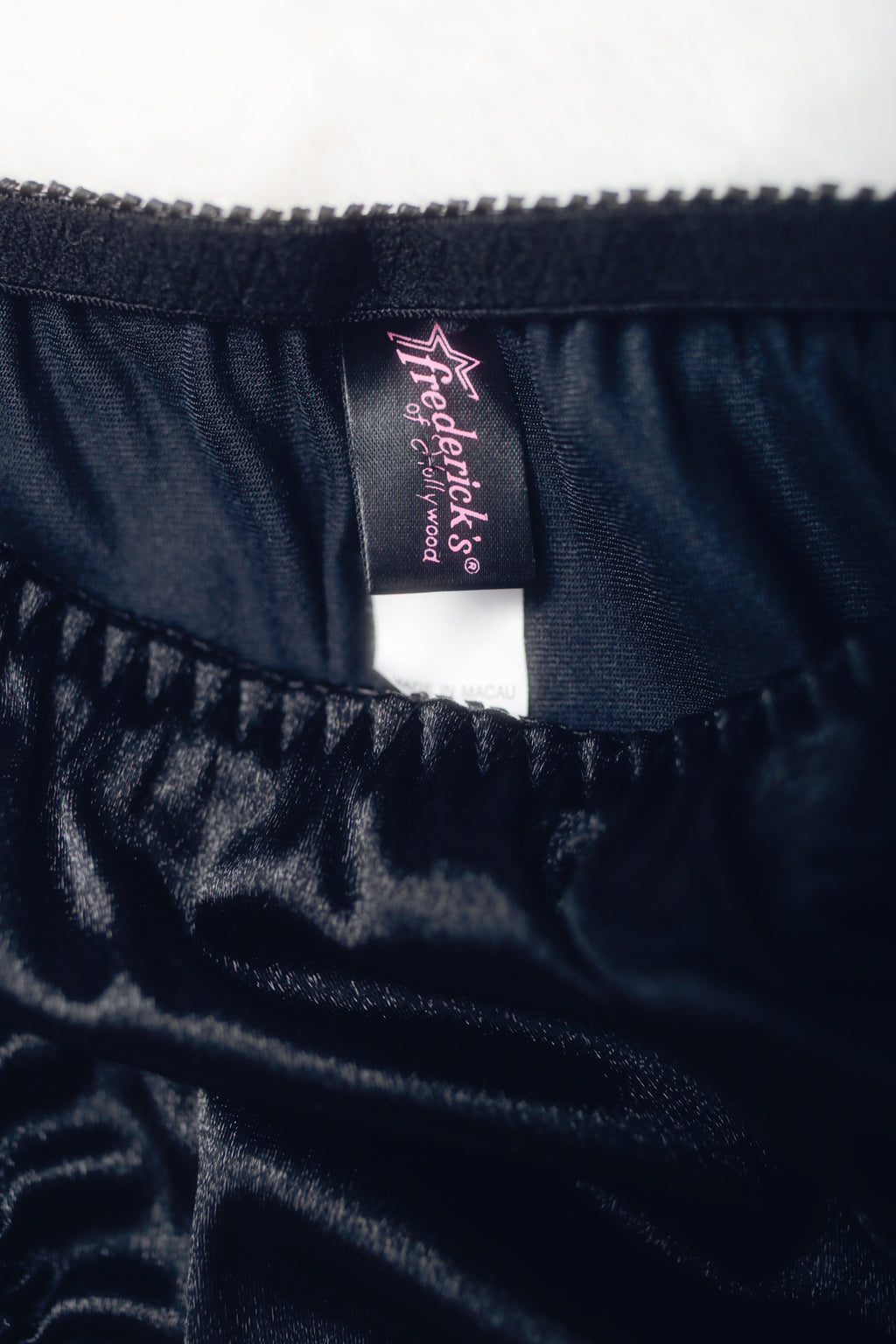 Frederick's of Hollywood Vintage Silky Hi-cut Brief Panties Medium Black