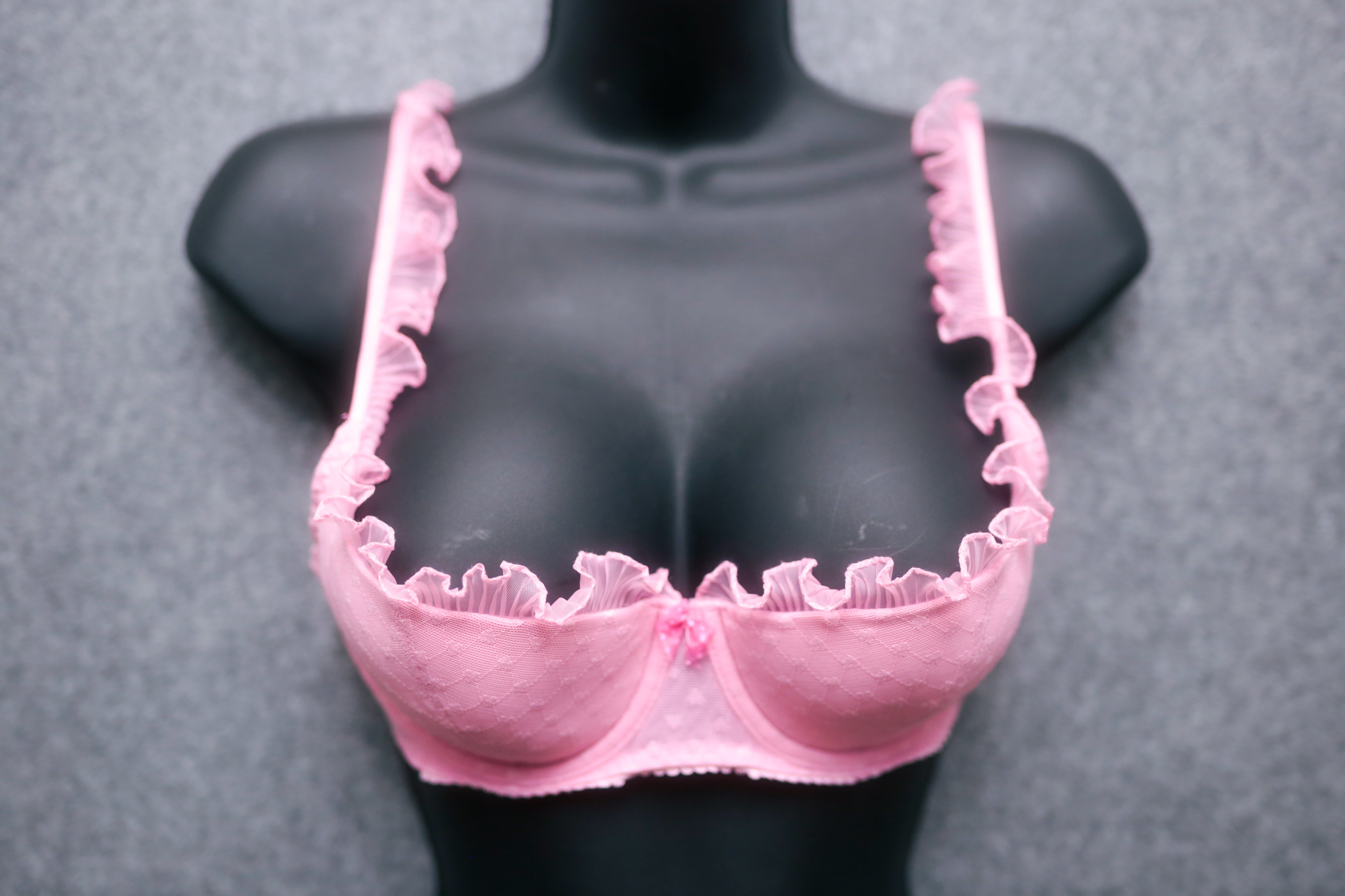 Victoria's Secret 34C Angels Balconette Lightly Padded Bra Pink Hearts