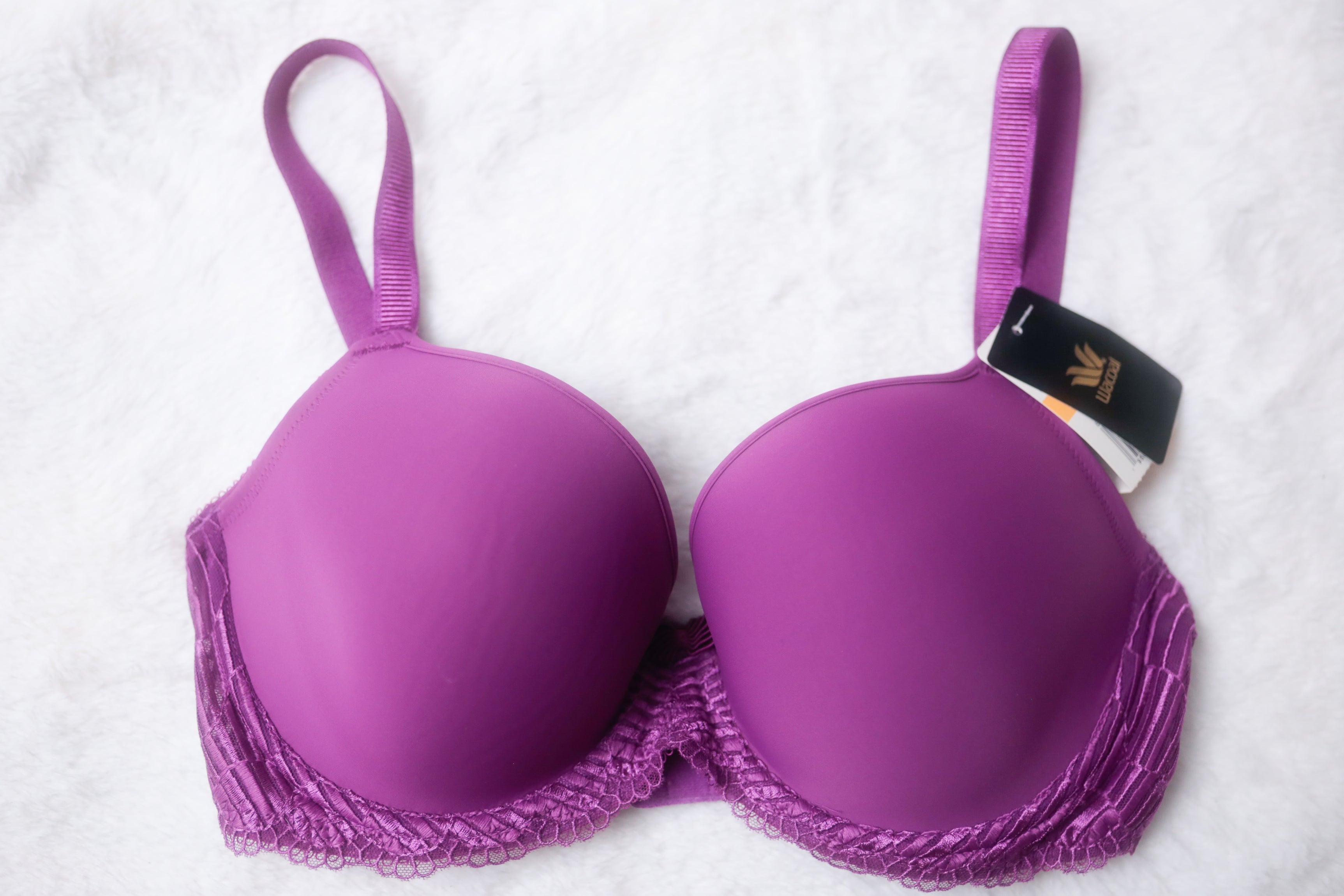 Wacoal 32DD 853117 La Femme Underwire Lightly Padded Plunge T-shirt Bra Purple NEW