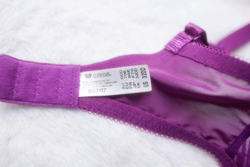 Wacoal 32DD 853117 La Femme Underwire Lightly Padded Plunge T-shirt Bra Purple NEW