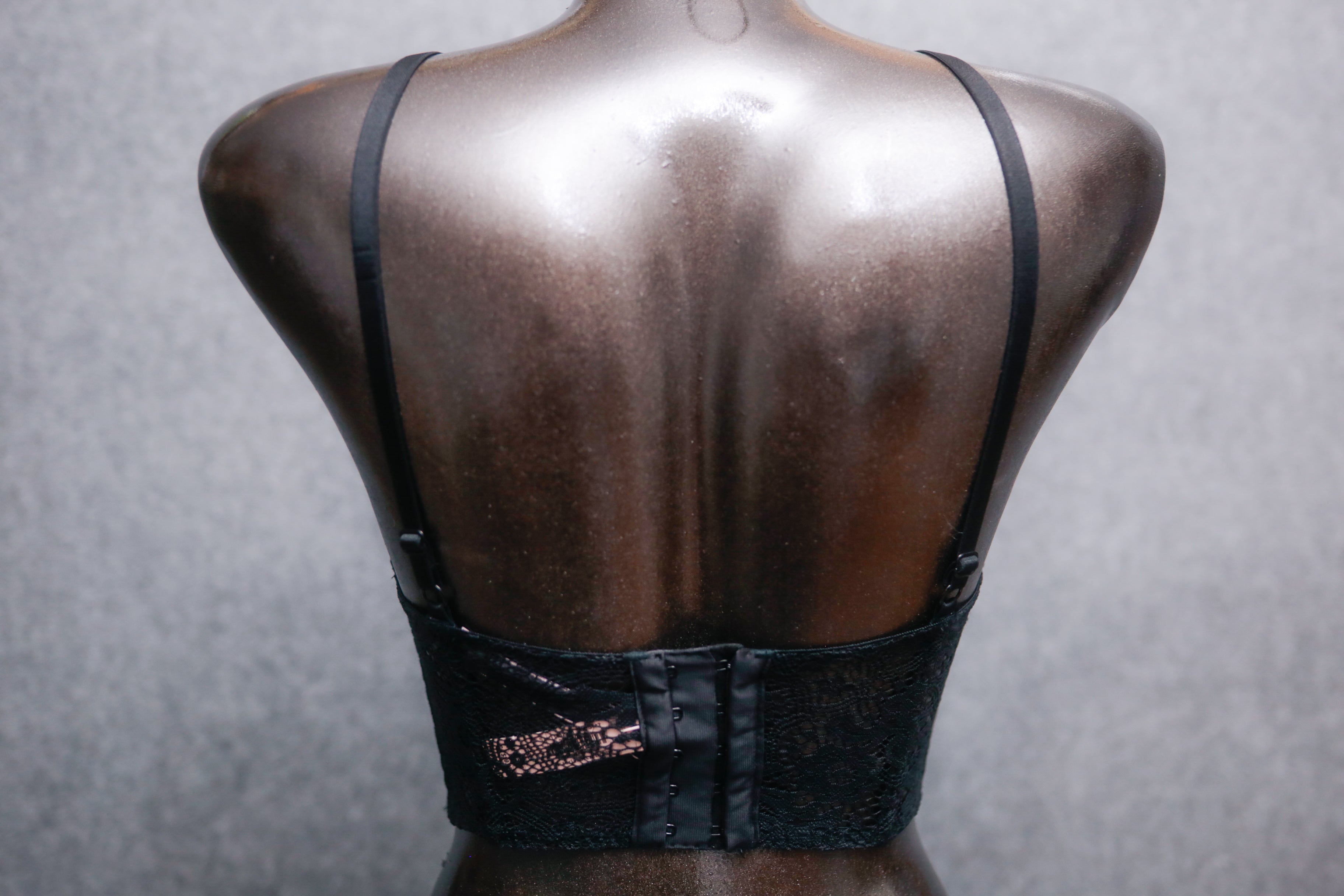 Victoria's Secret 32D Very Sexy Unlined Plunge Demi Longline Bra Black NEW