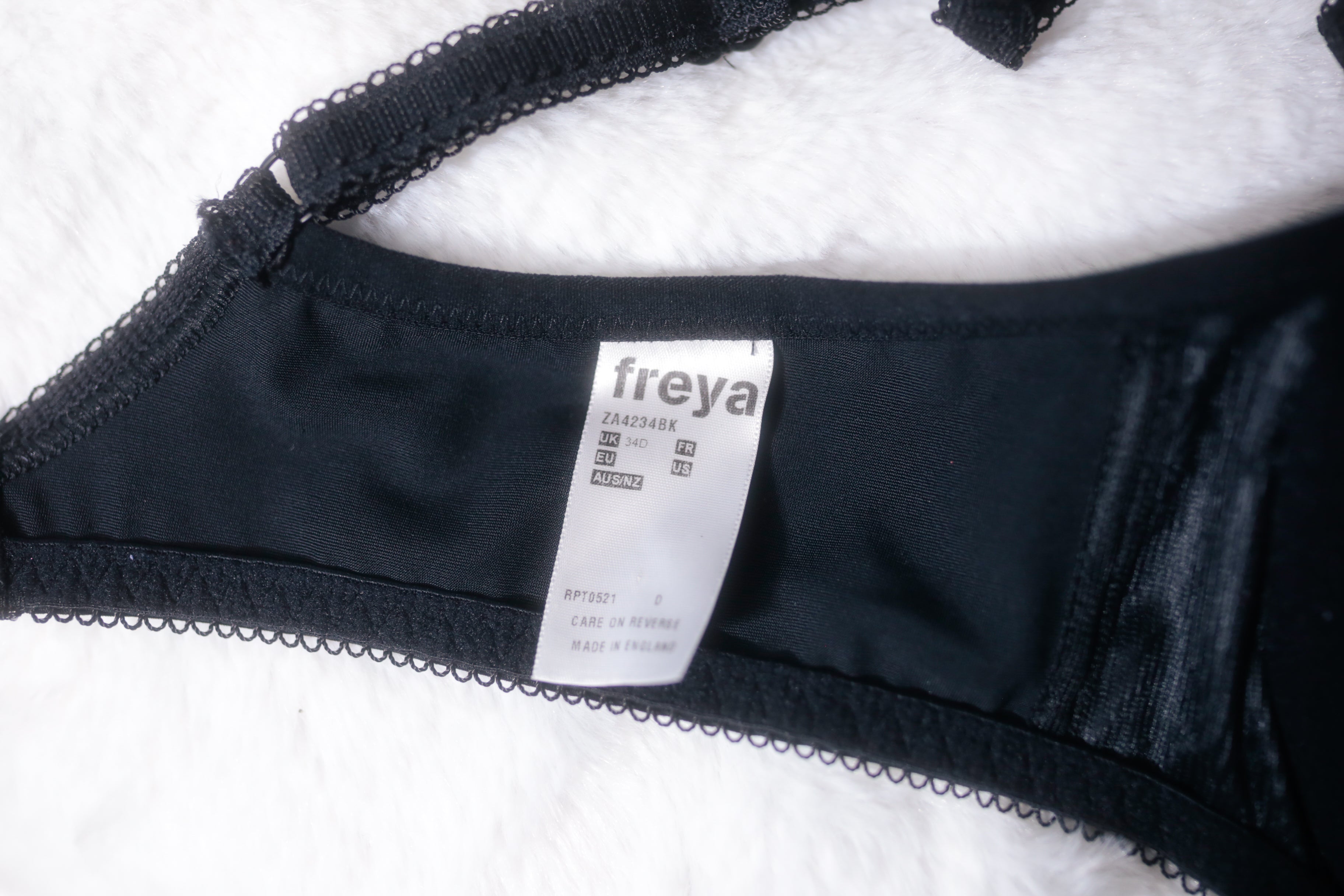 Freya 34D Deco Plunge ZA4234 Underwire T-shirt Bra Black England-made