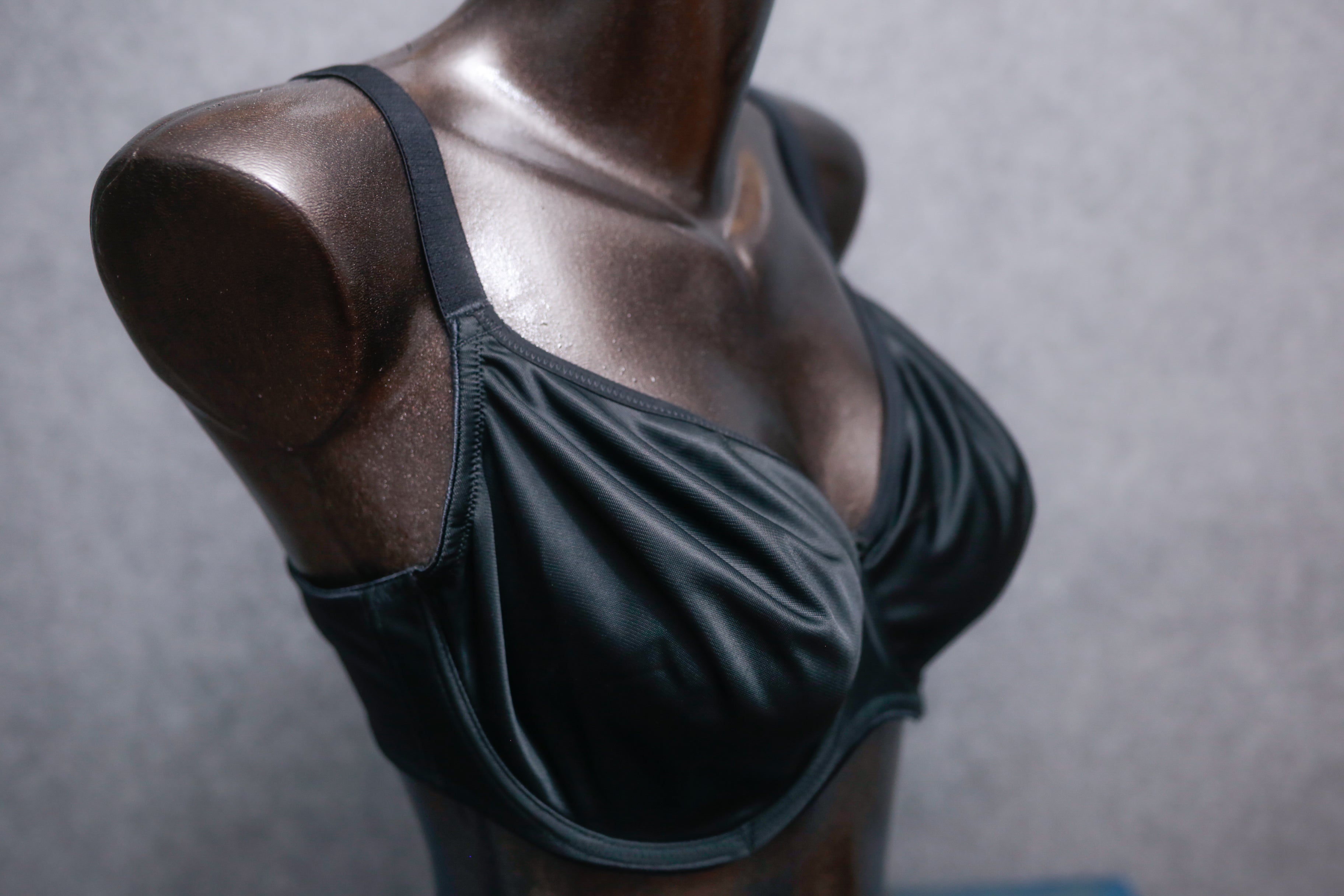 Fantasie 36E Smoothing Balcony FL4520 T-shirt Bra Black NEW