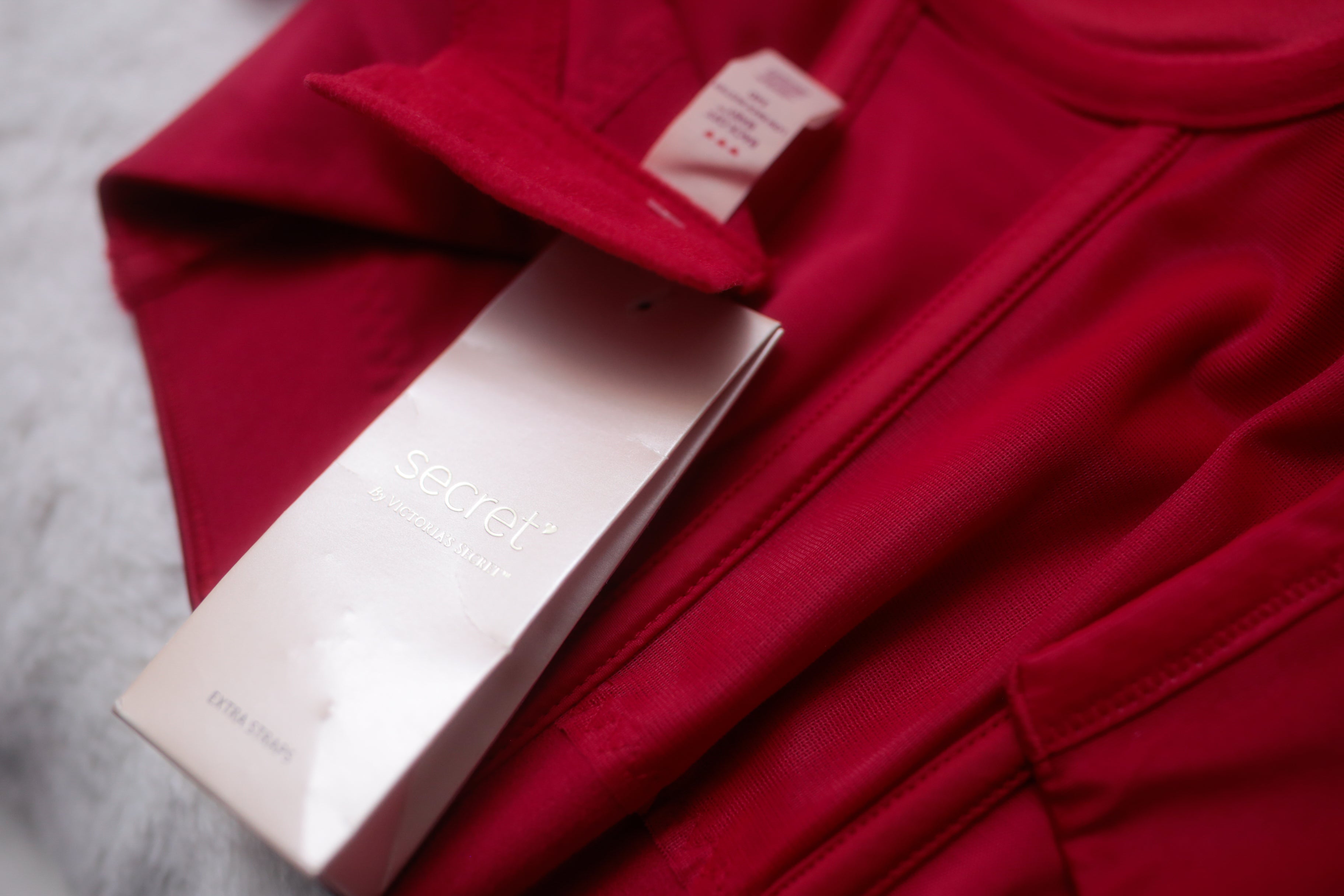 Victoria's Secret 34D Back Off Baby Low Back Bustier Corset Boned Bra Red NEW