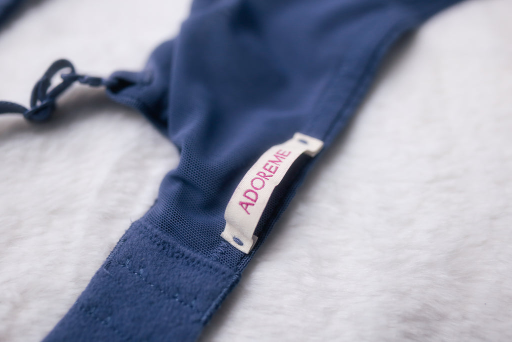 Adore Me 34D Ivy Unlined Plunge Underwire Bra Dark Gray