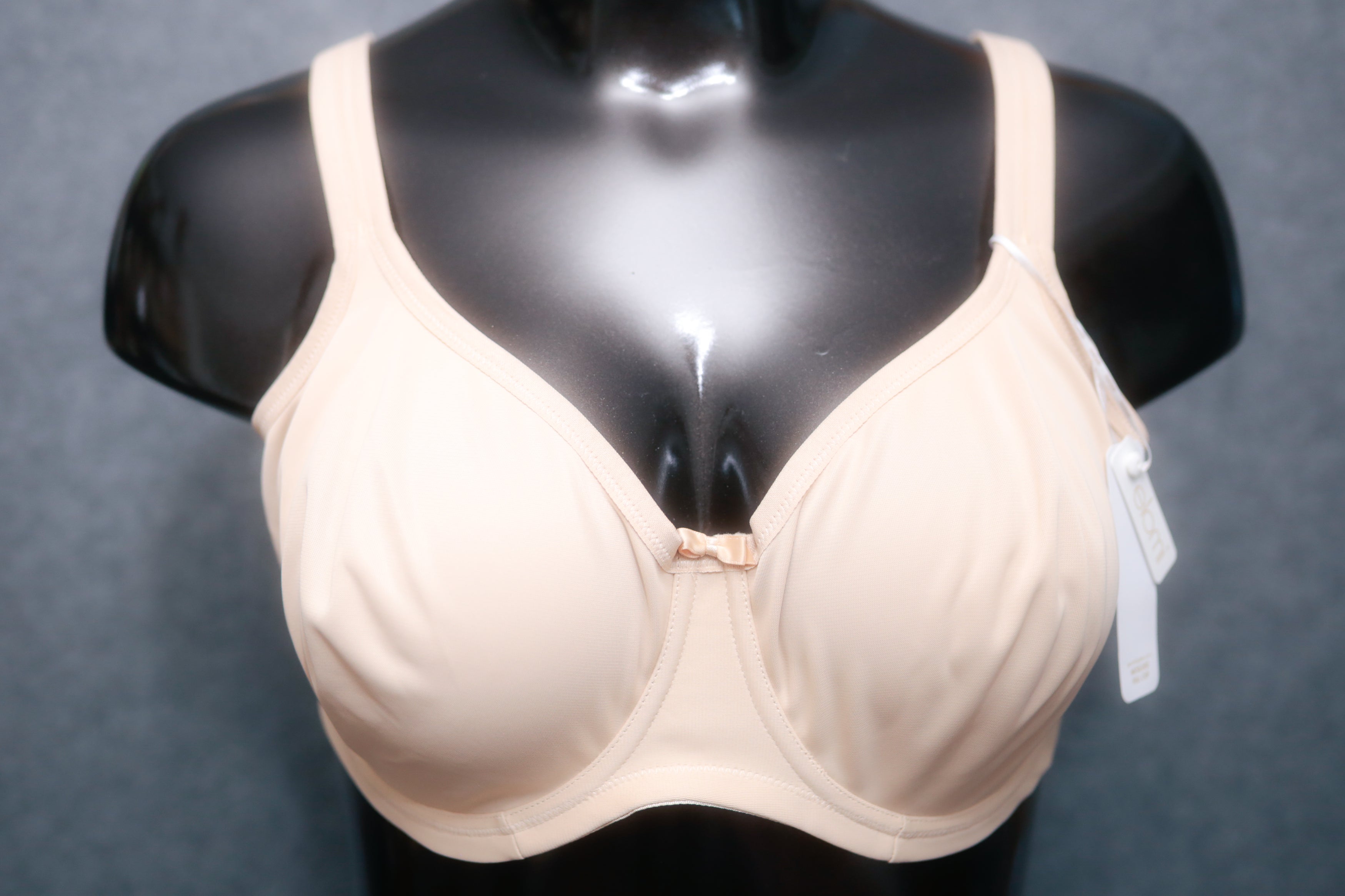 Elomi 44D EL3911 Smoothing Underwired Seam-free Full-coverage T-Shirt Bra Nude NEW