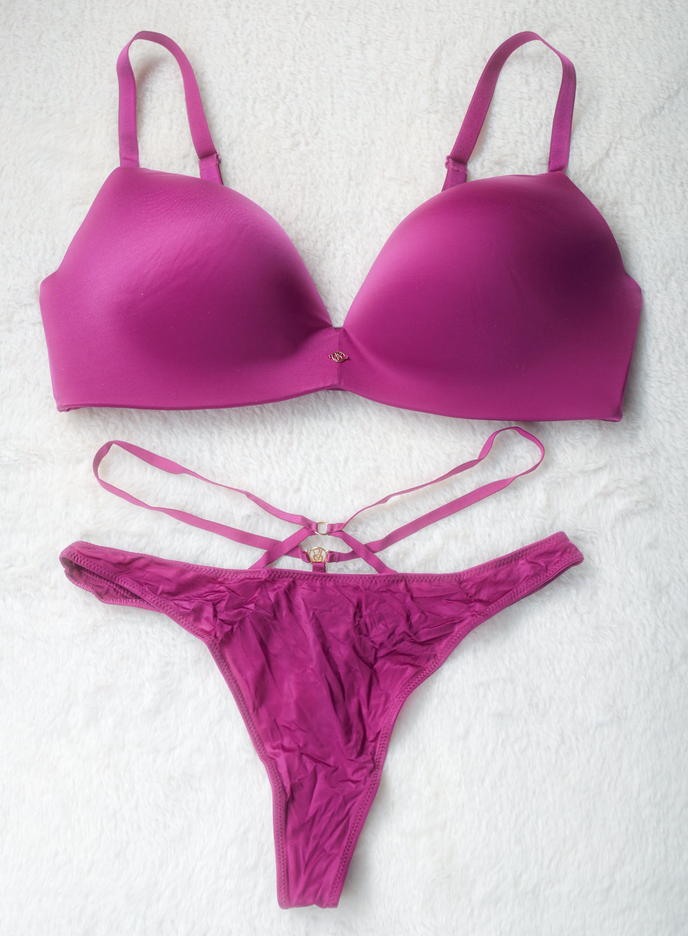 Victoria's Secret 38D So Obsessed Wirefree Wireless T-shirt Bra and Very Sexy Strappy Thong Set Raspberry Cooler
