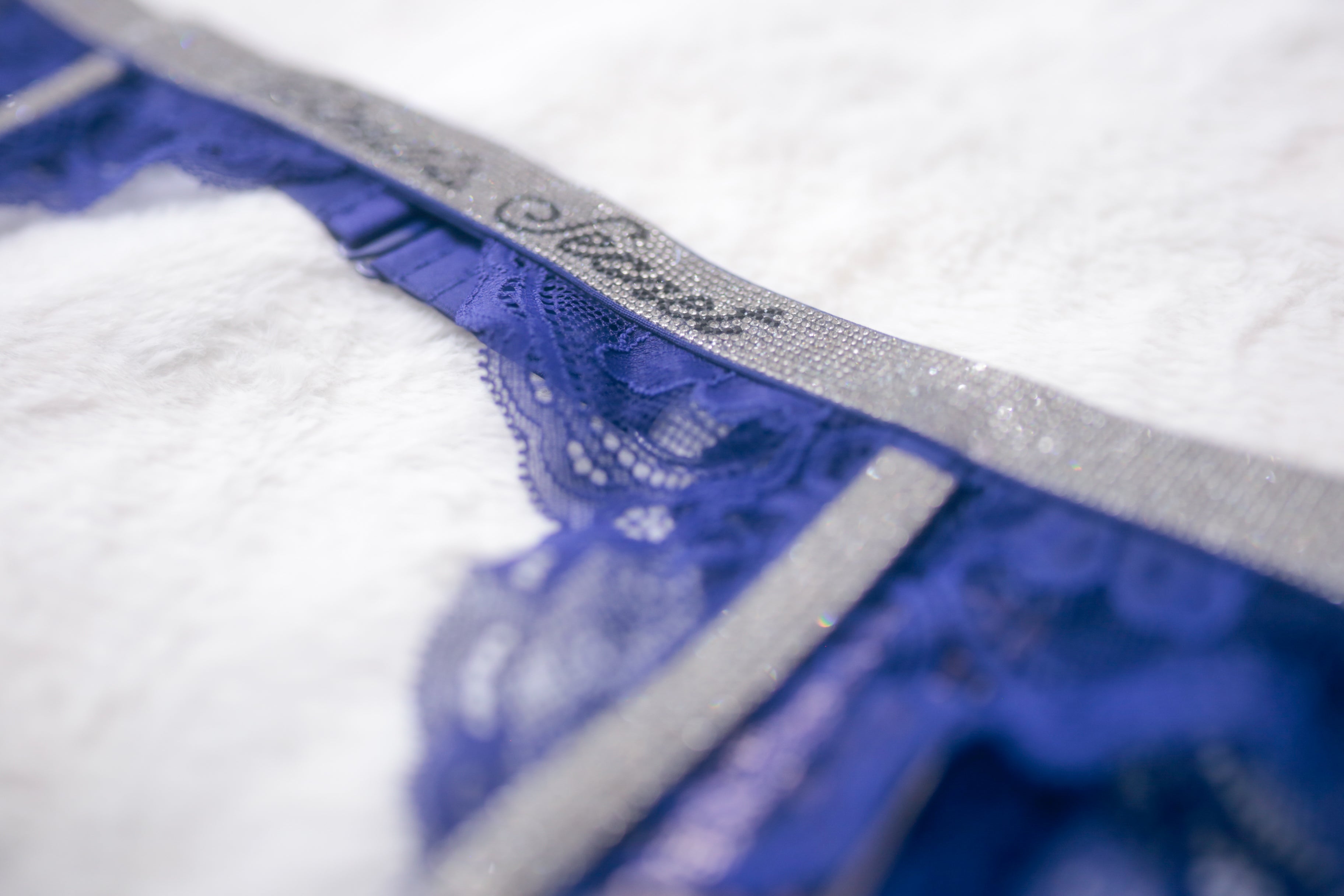 Victoria's Secret Very Sexy Garter Suspenders XS Shine Blue NEW