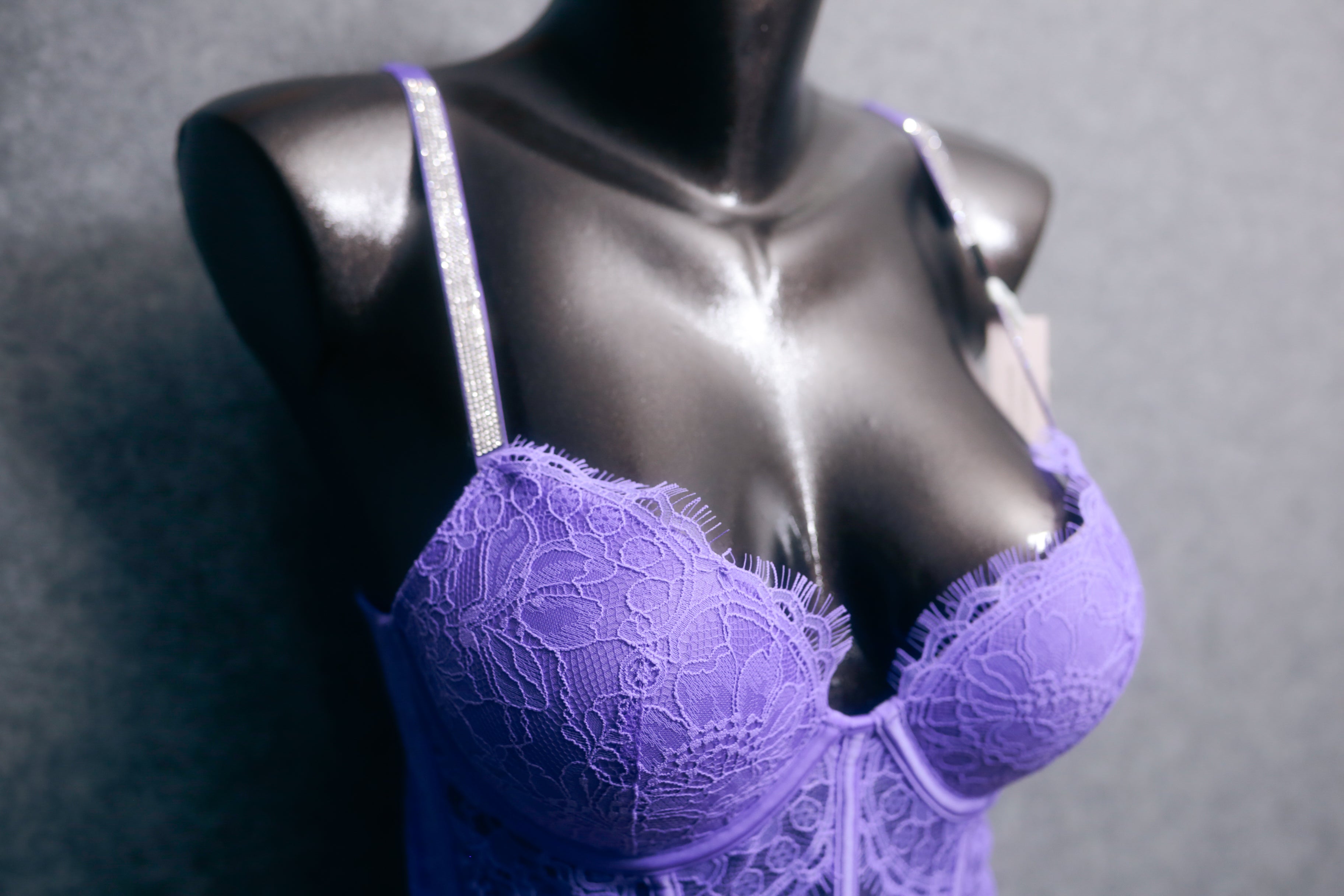 Victoria's Secret 34B Very Sexy Push-up Demi Boned Longline Bra Purple NEW