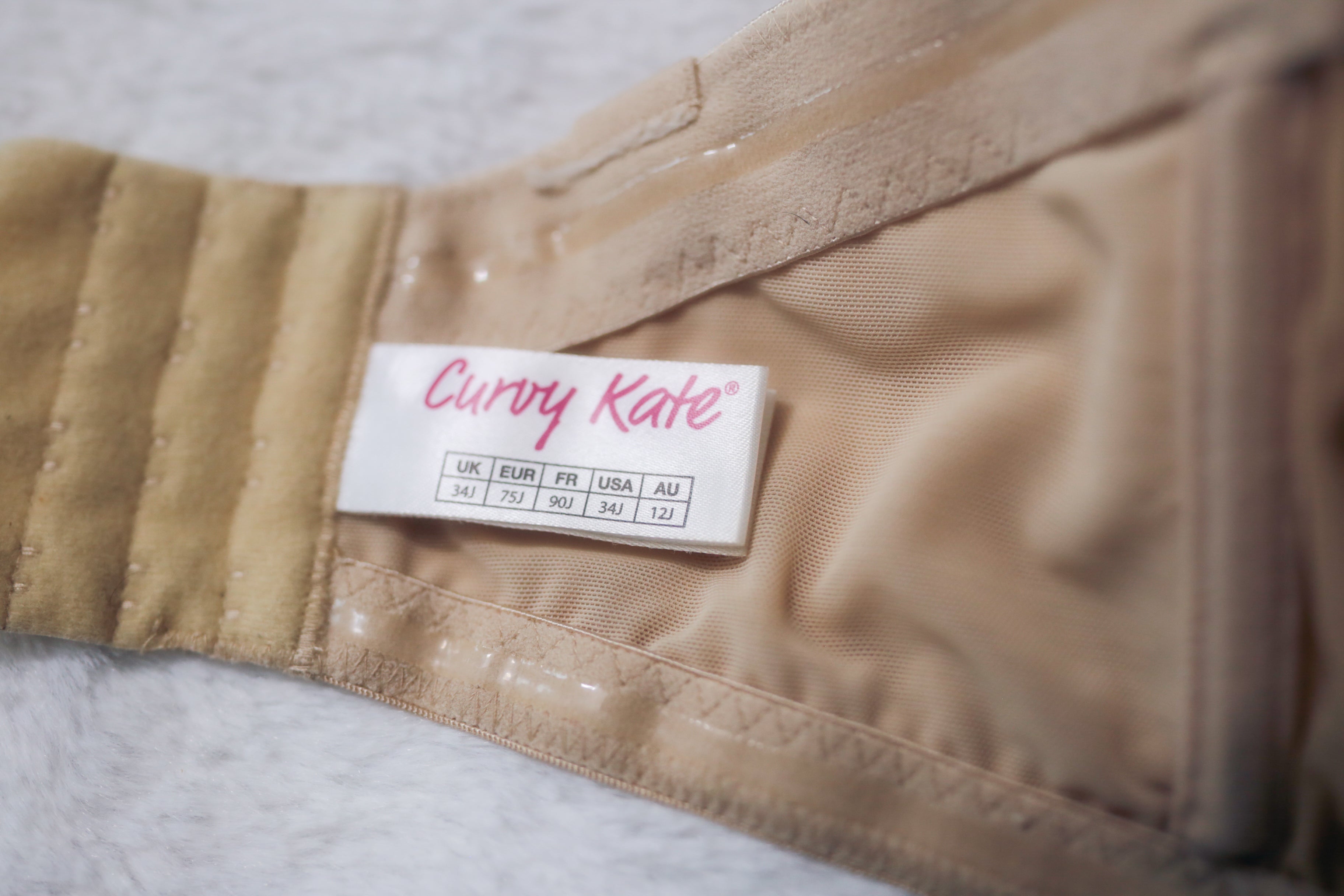 Curvy Kate 34J Luxe Lined Strapless Multiway Underwire Bra Nude