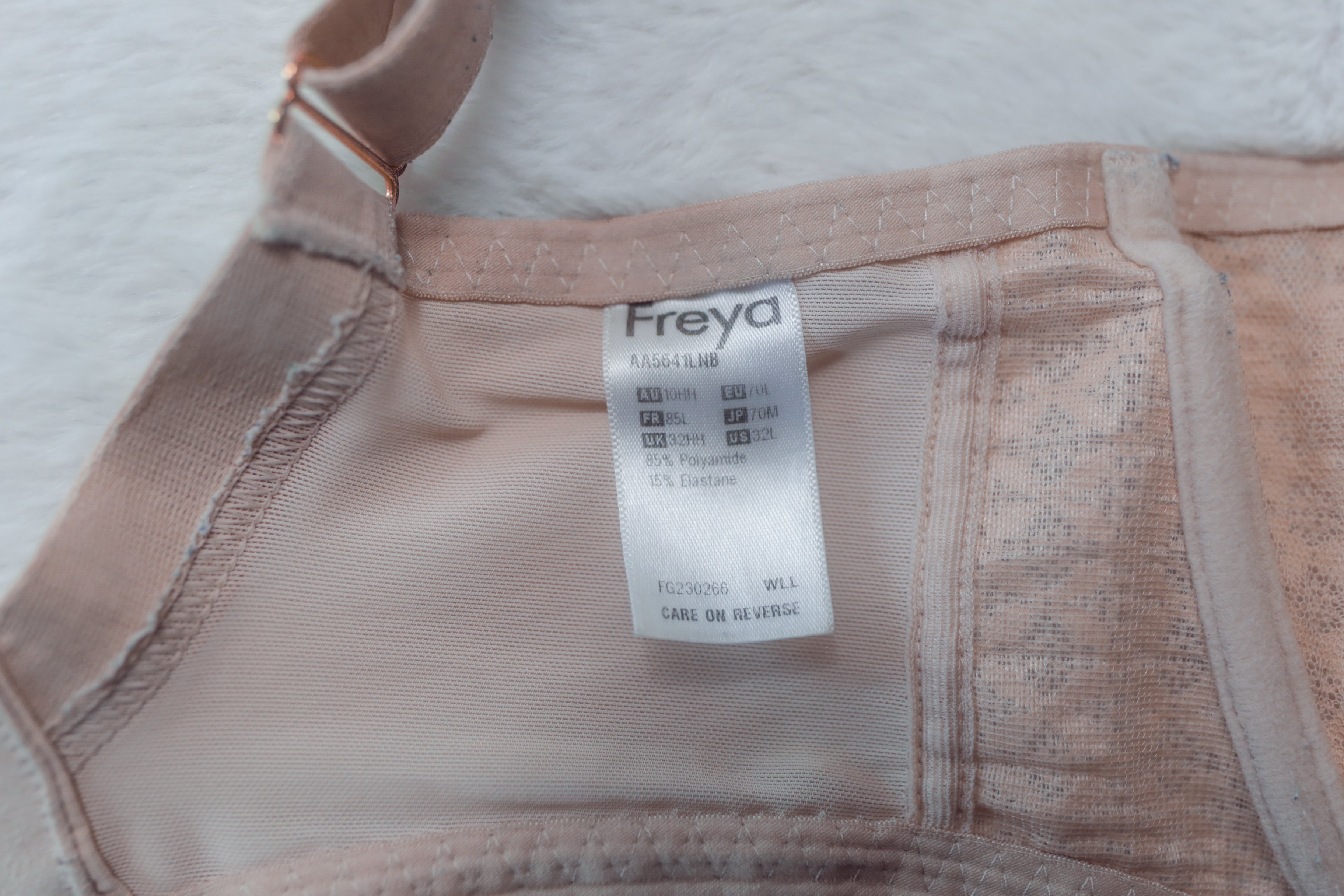 Freya US 32L UK 32HH Viva AA5641 Underwire Side-Support Full Coverage Bra Nude