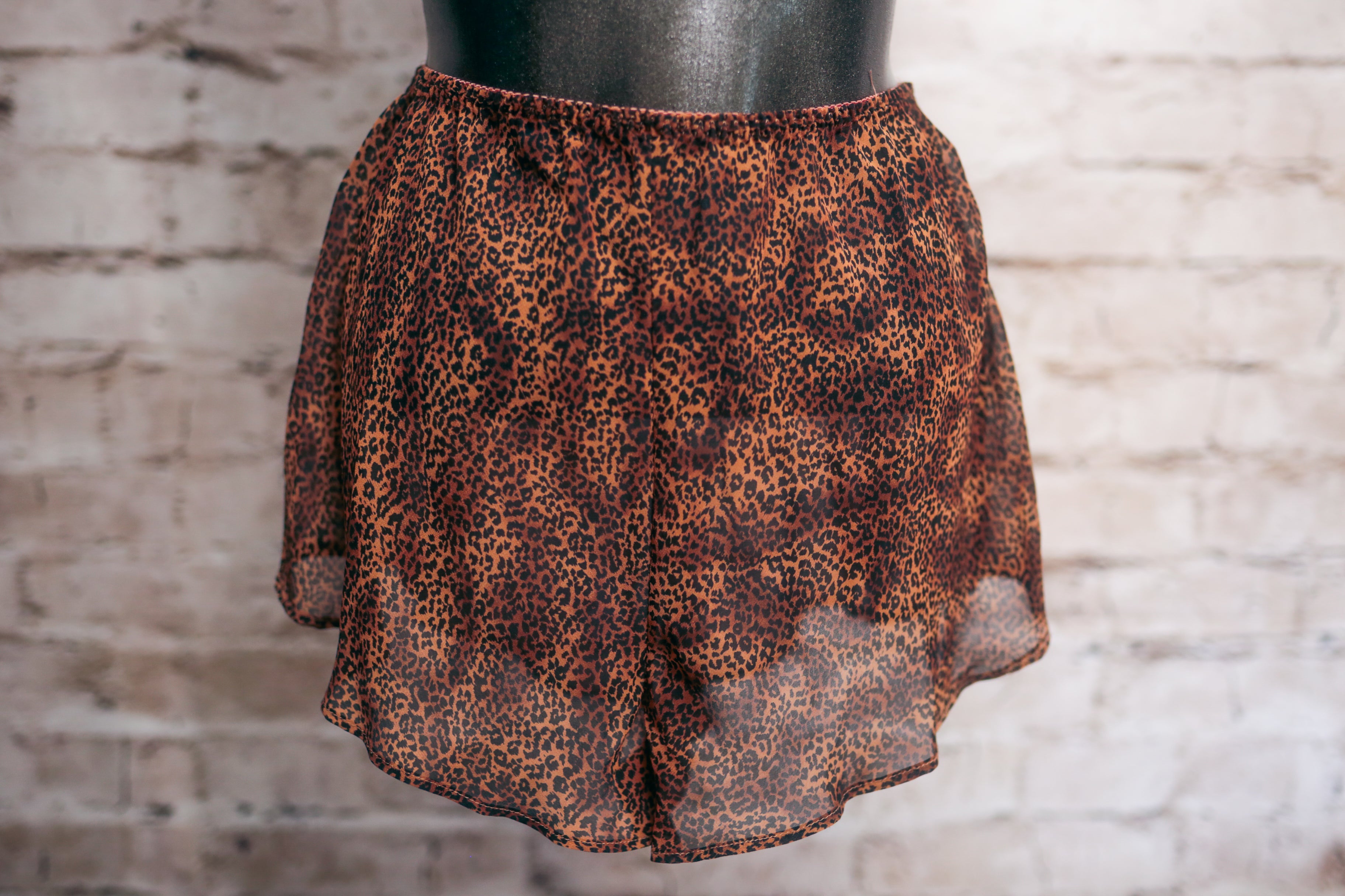 Victoria's Secret Vintage 90s Satin Sleep Top Shorts Set Leopard Cheetah Print Small