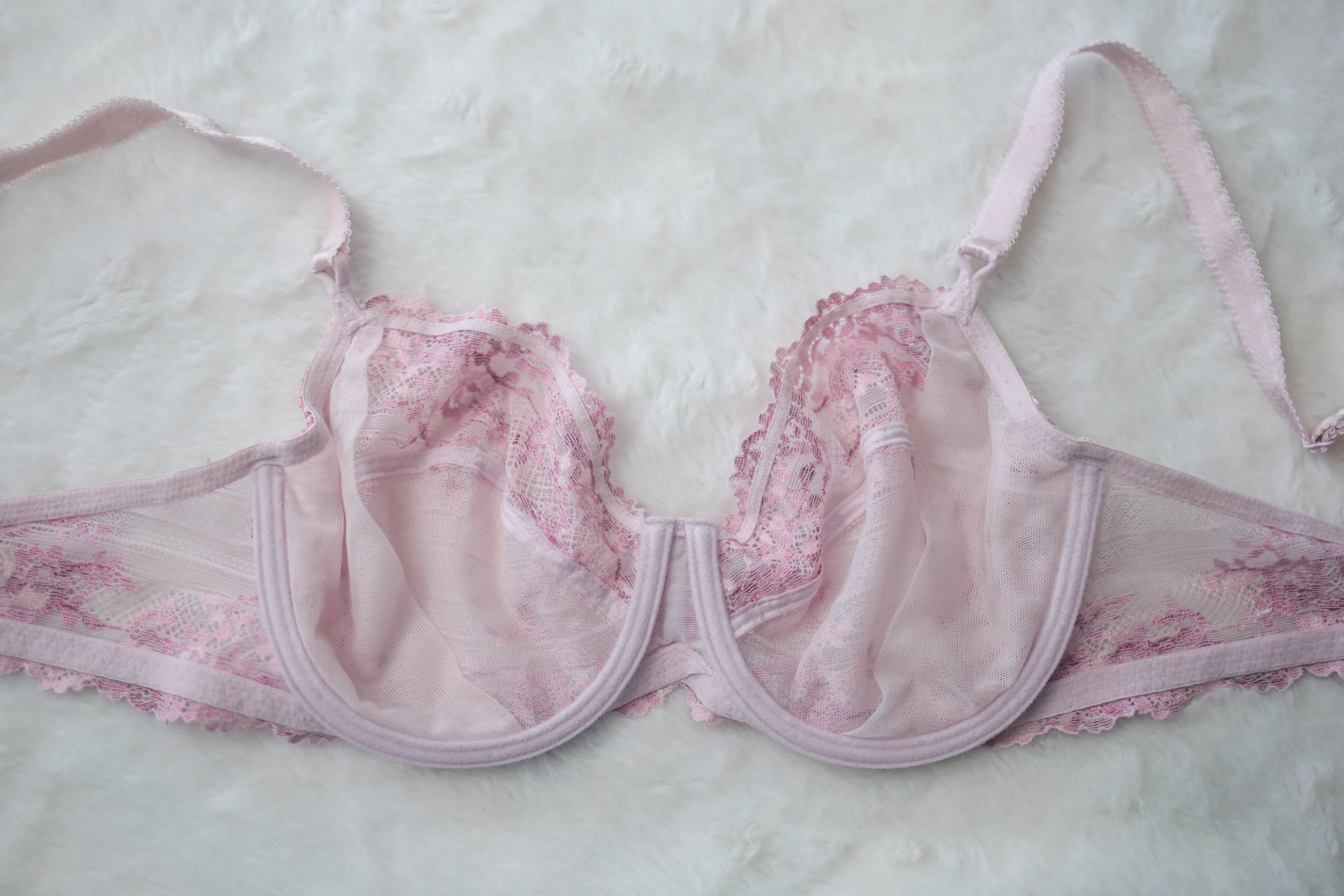 Wacoal 36D Embrace Lace 65191 Unlined Embroidered Underwire Bra Pink