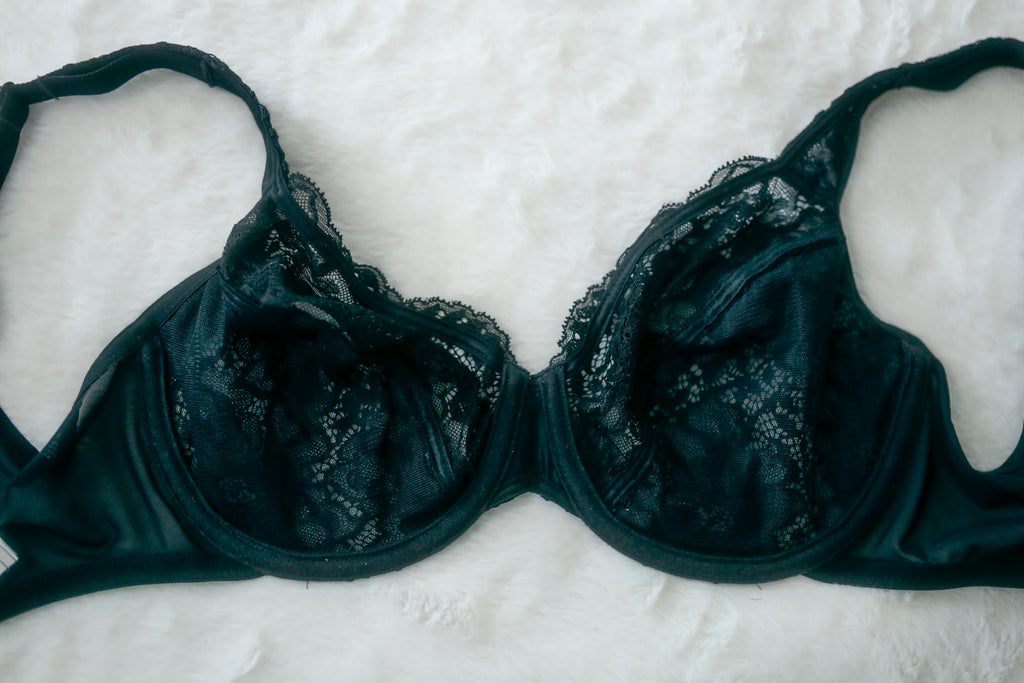 Wacoal 32DD 85750 Pure Inspiration Lace Minimizer Underwire Unpadded Bra Black