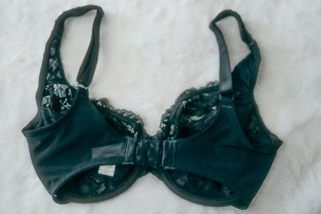 Wacoal 32DD 85750 Pure Inspiration Lace Minimizer Underwire Unpadded Bra Black