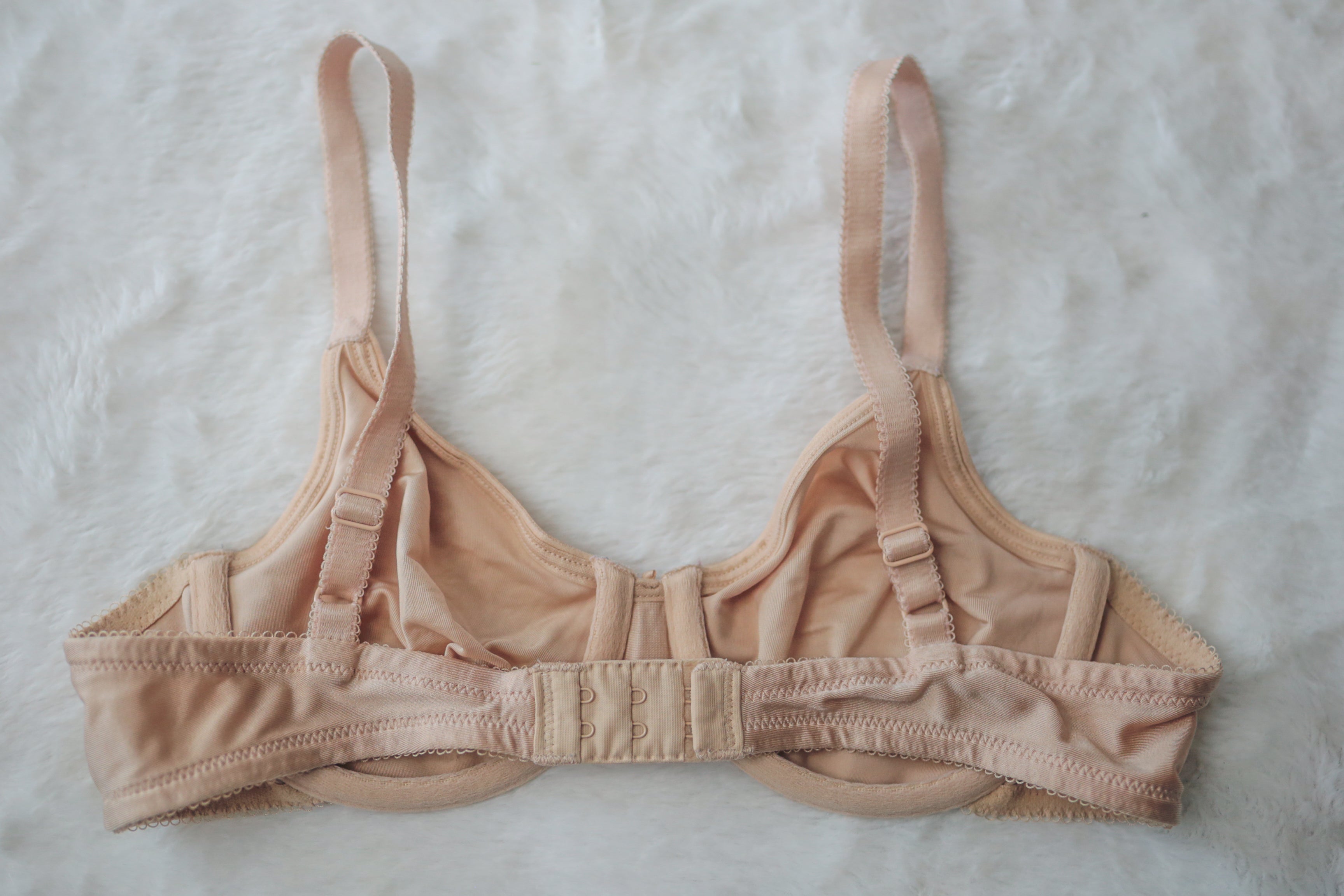Wacoal 36B 85182 Bodysuede Unpadded Underwire Beige Bra