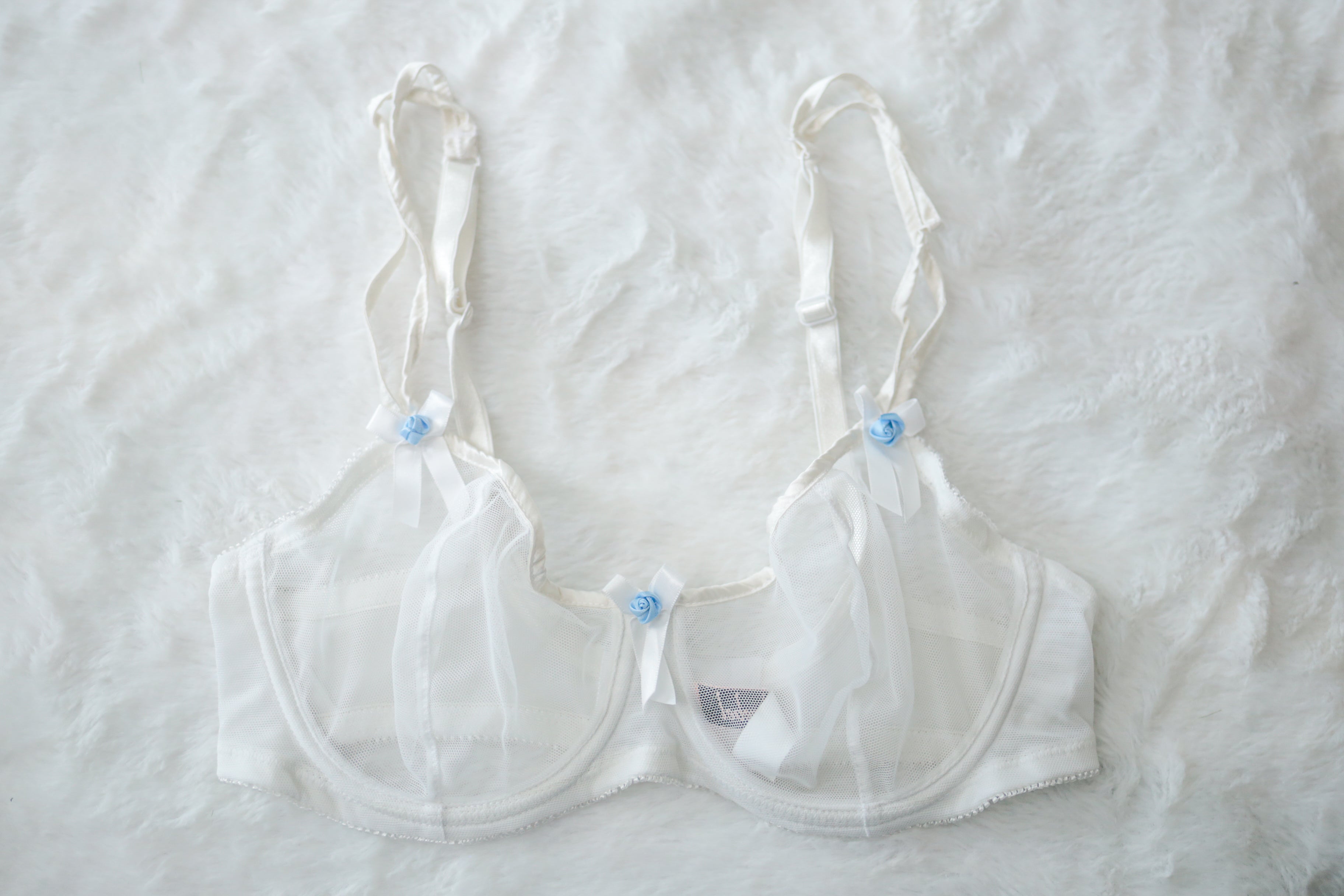 Jezebel 32D Demi Sheer Unpadded Bra White