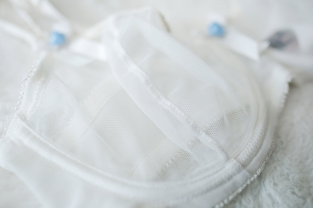 Jezebel 32D Demi Sheer Unpadded Bra White