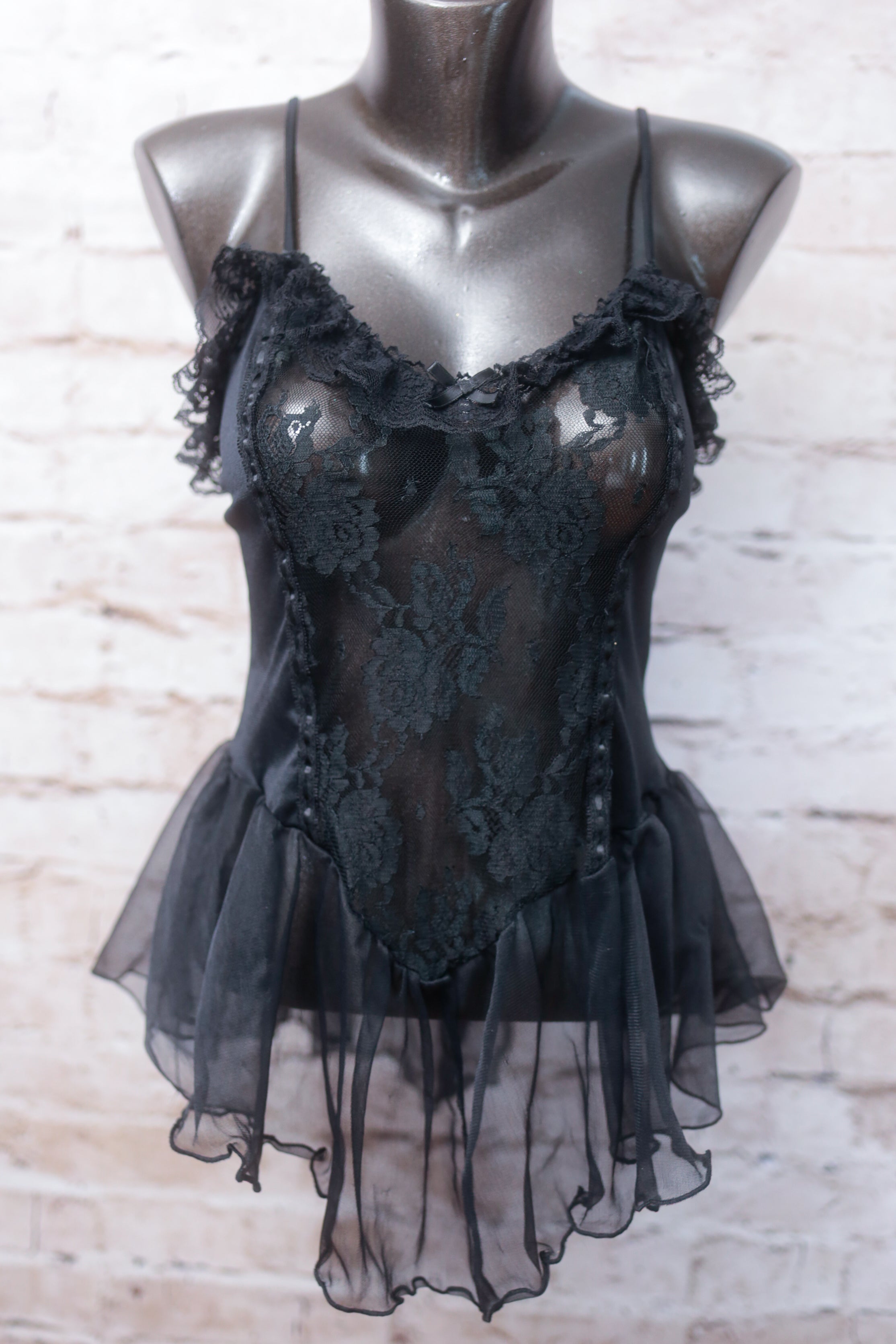 Vintage Sheer Black Victorian Witchy Goth Chemise Babydoll Lingerie Medium
