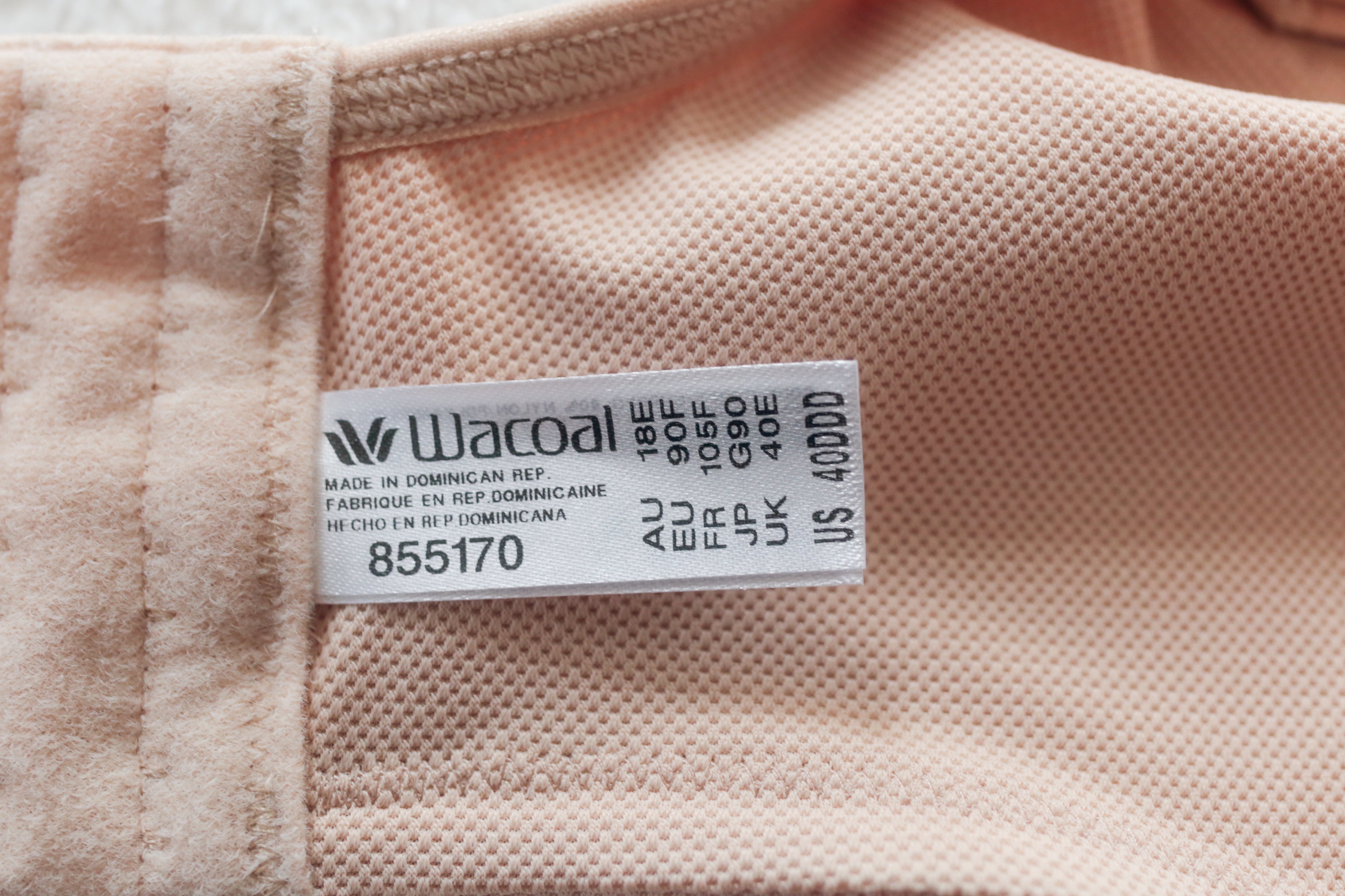 Wacoal US 40DDD UK 40E Simone Sport Underwire Sports Bra Beige 855170 NEW