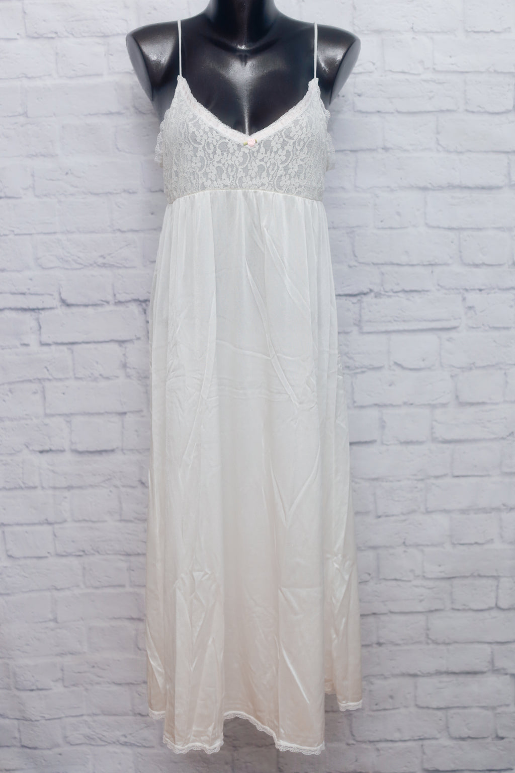 90s Vintage White Satin Full Slip Gown Lingerie: Size LARGE