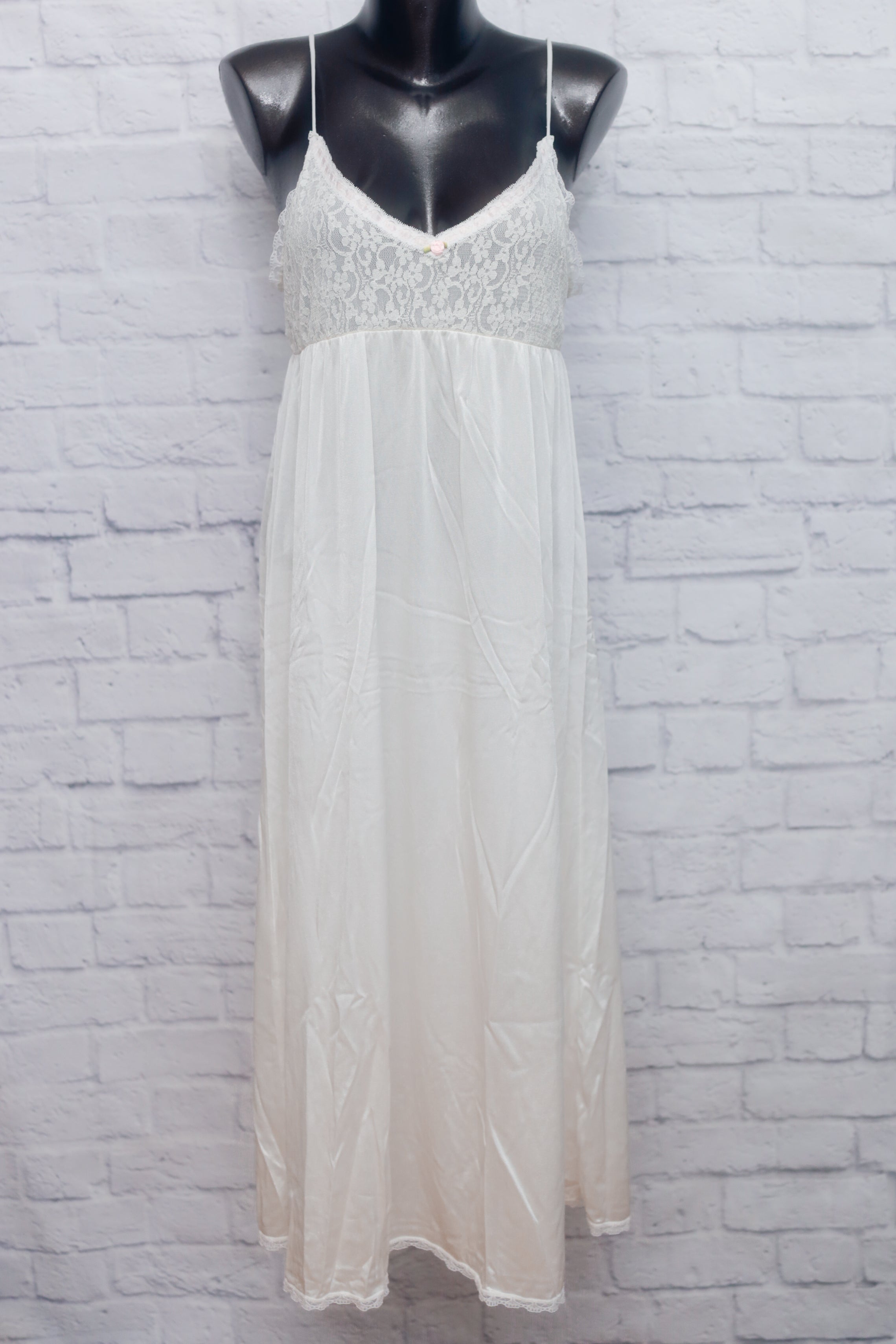 90s Vintage White Satin Full Slip Gown Lingerie: Size LARGE