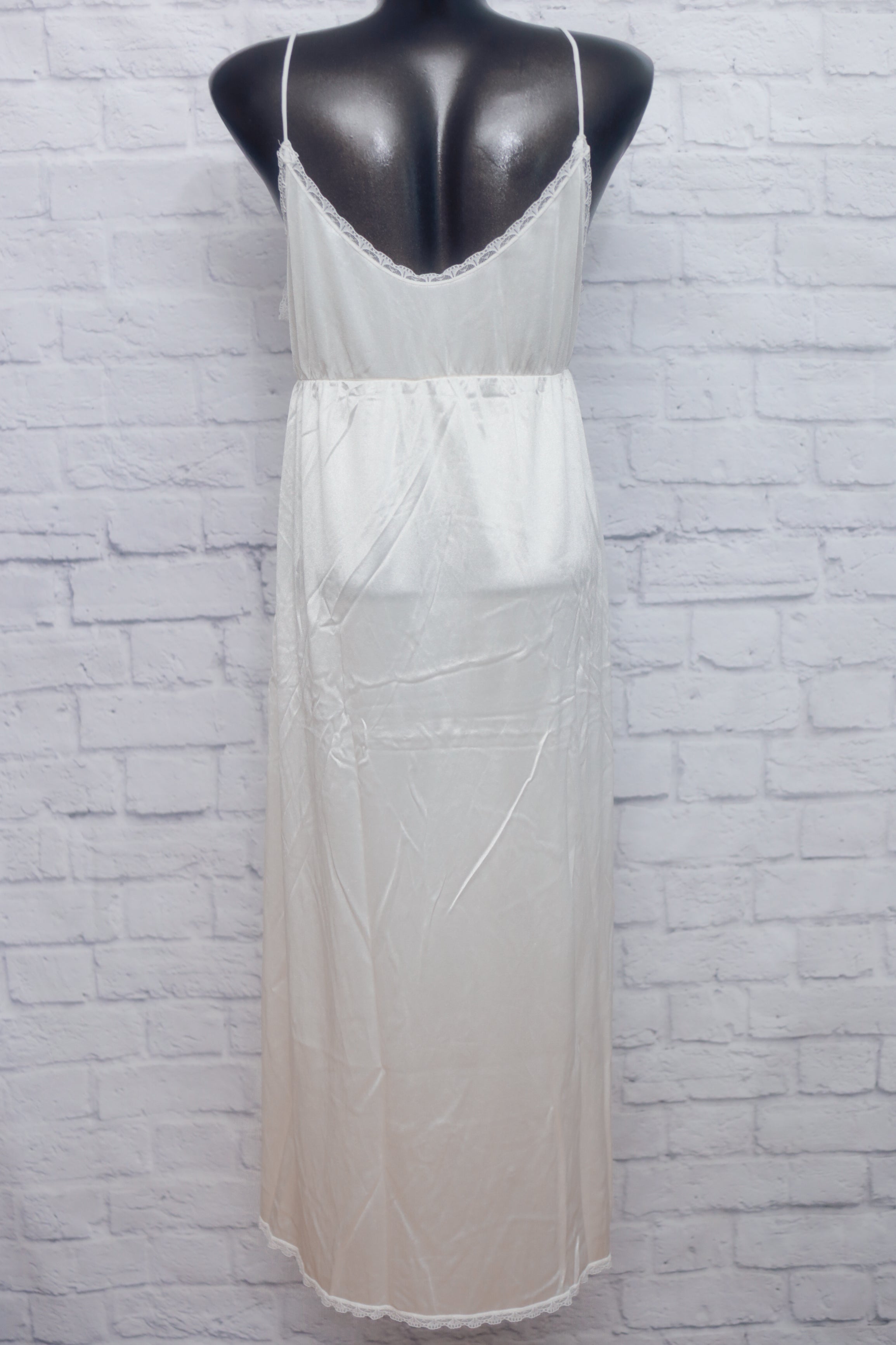 90s Vintage White Satin Full Slip Gown Lingerie: Size LARGE