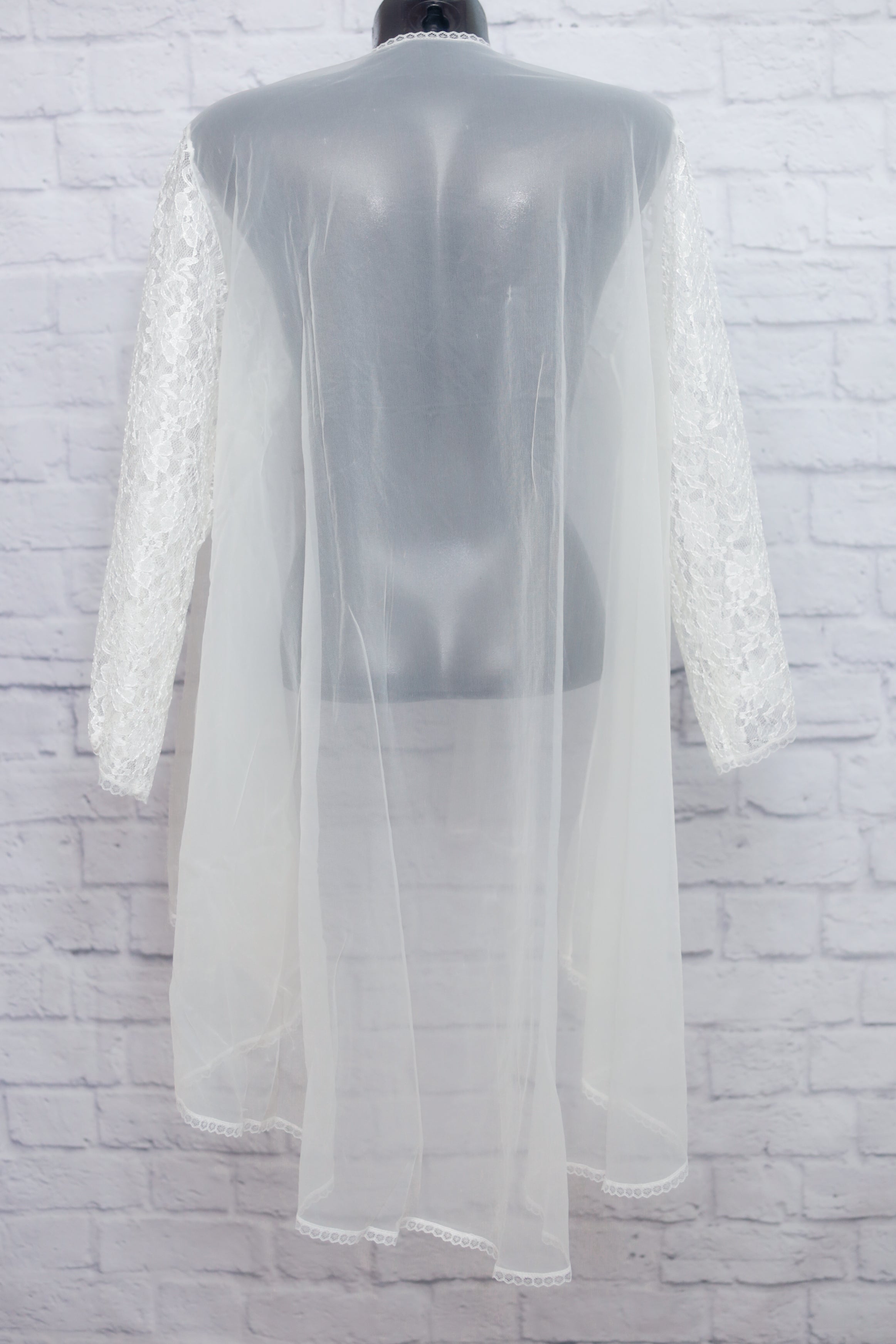 90s Vintage Tulle Lace Peignoir Shawl Negligee Lingerie Large White