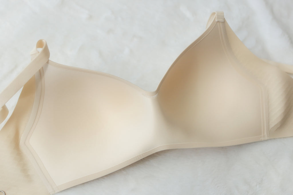 Knix 7 36DD 38DD 36DDD WingWoman Seamless Wireless Contour T-shirt Bra Cream
