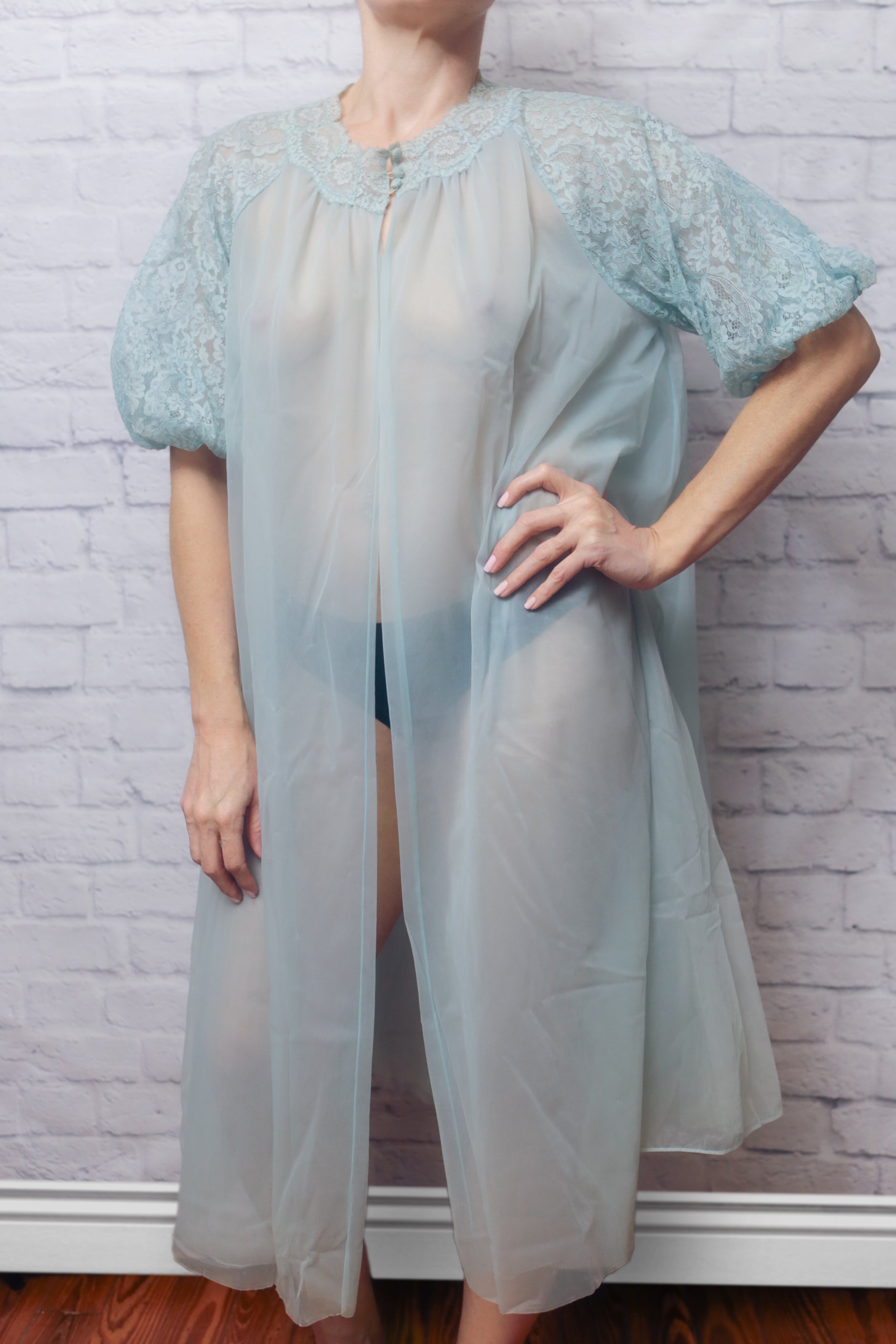 Vanity Fair Vintage 1950's Sheer Tulle Lace Peignoir Negligee Nightgown Lingerie 36 Large Blue