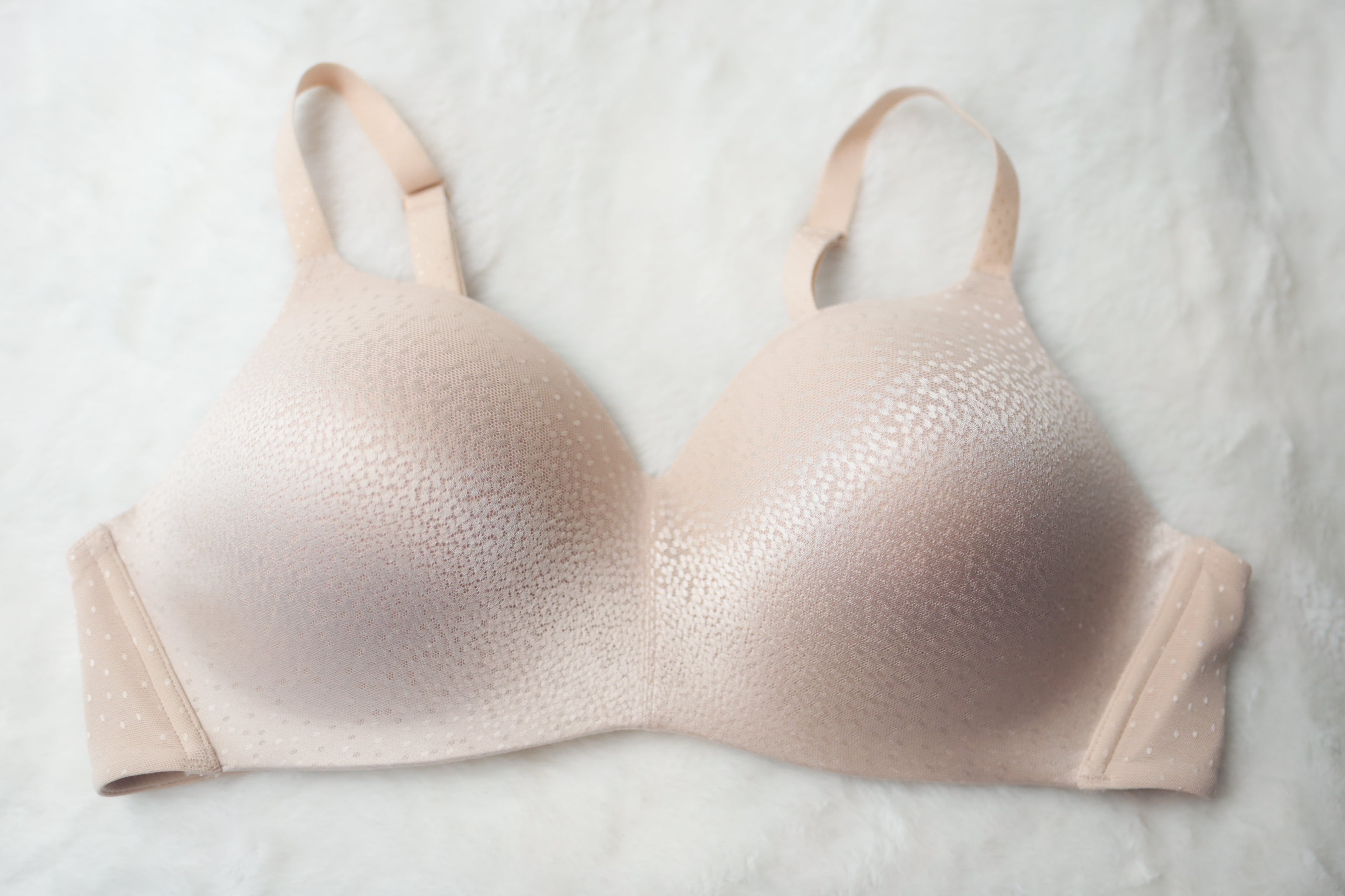 Wacoal 40C Back Appeal Wire Free 856303 Wireless Bra Nude