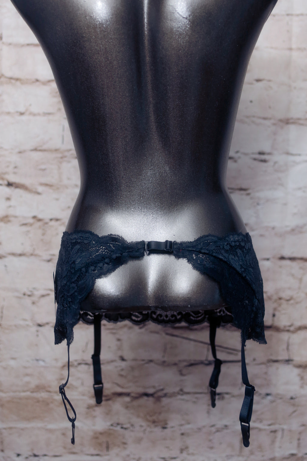 Seduction by Fredericks of Hollywood Waist Garter Suspender L / XL Black Lace NEW