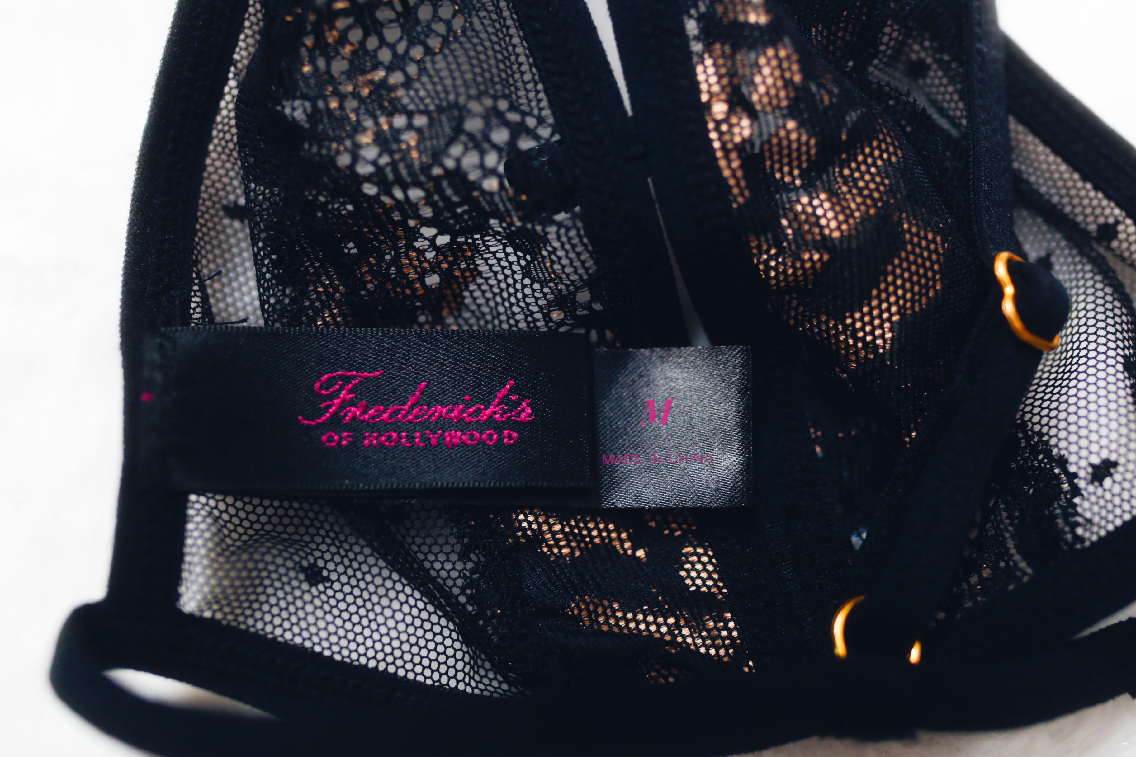 Frederick's of Hollywood Lace Open-cup Peek-a-boo Black Lace Sexy Bralette Medium Black NEW