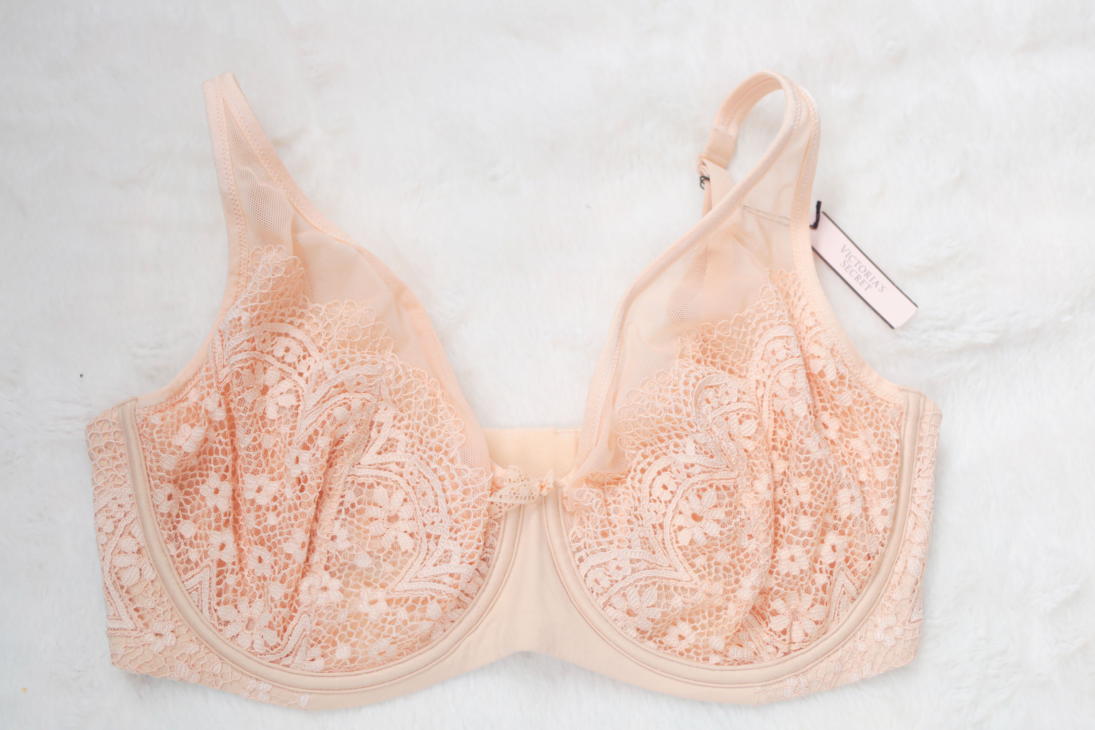 Victoria's Secret 38DDD Body by Victoria Unlined Demi Lace Bra Beige NEW