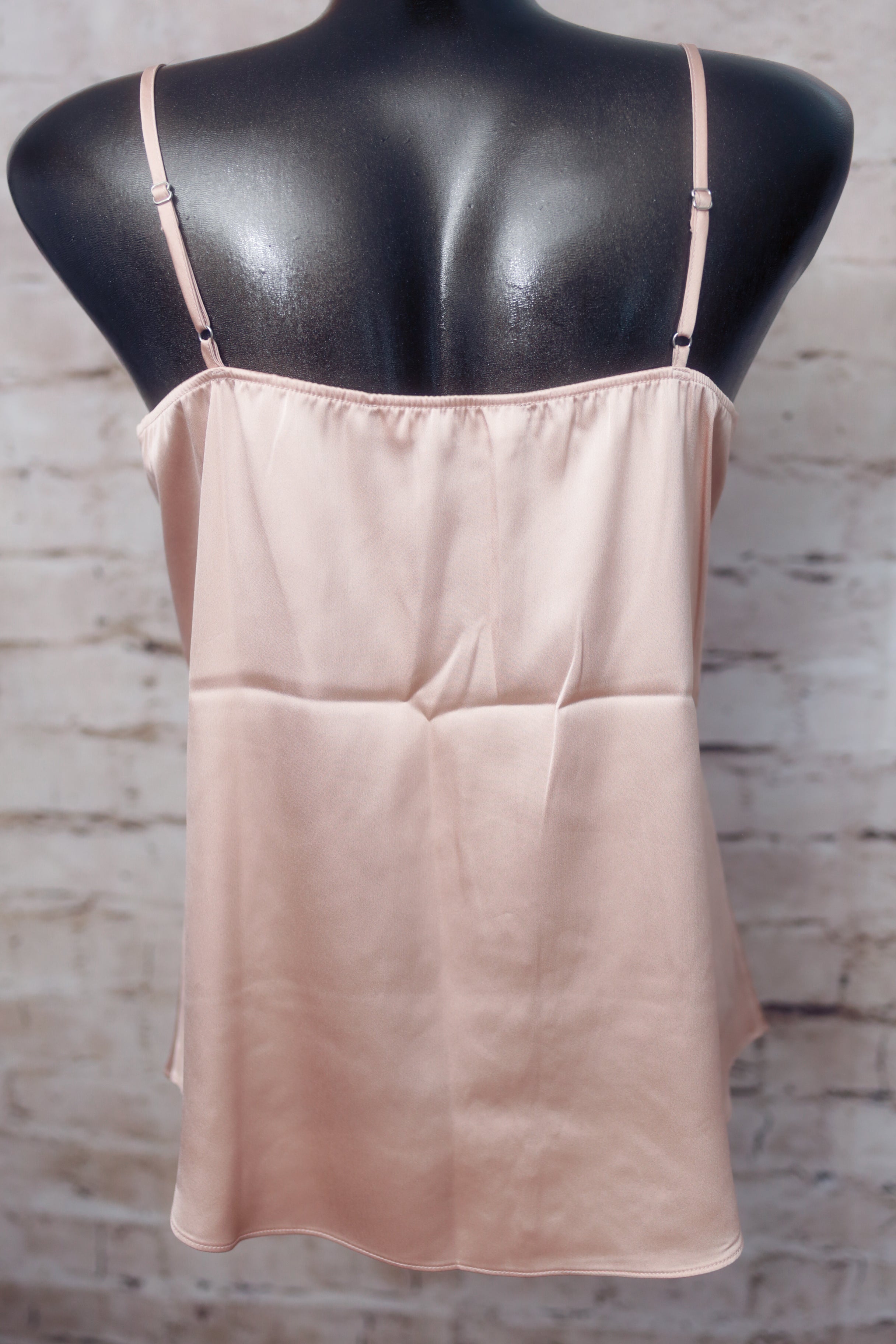 White House Black Market Cami Sleep Pink Small