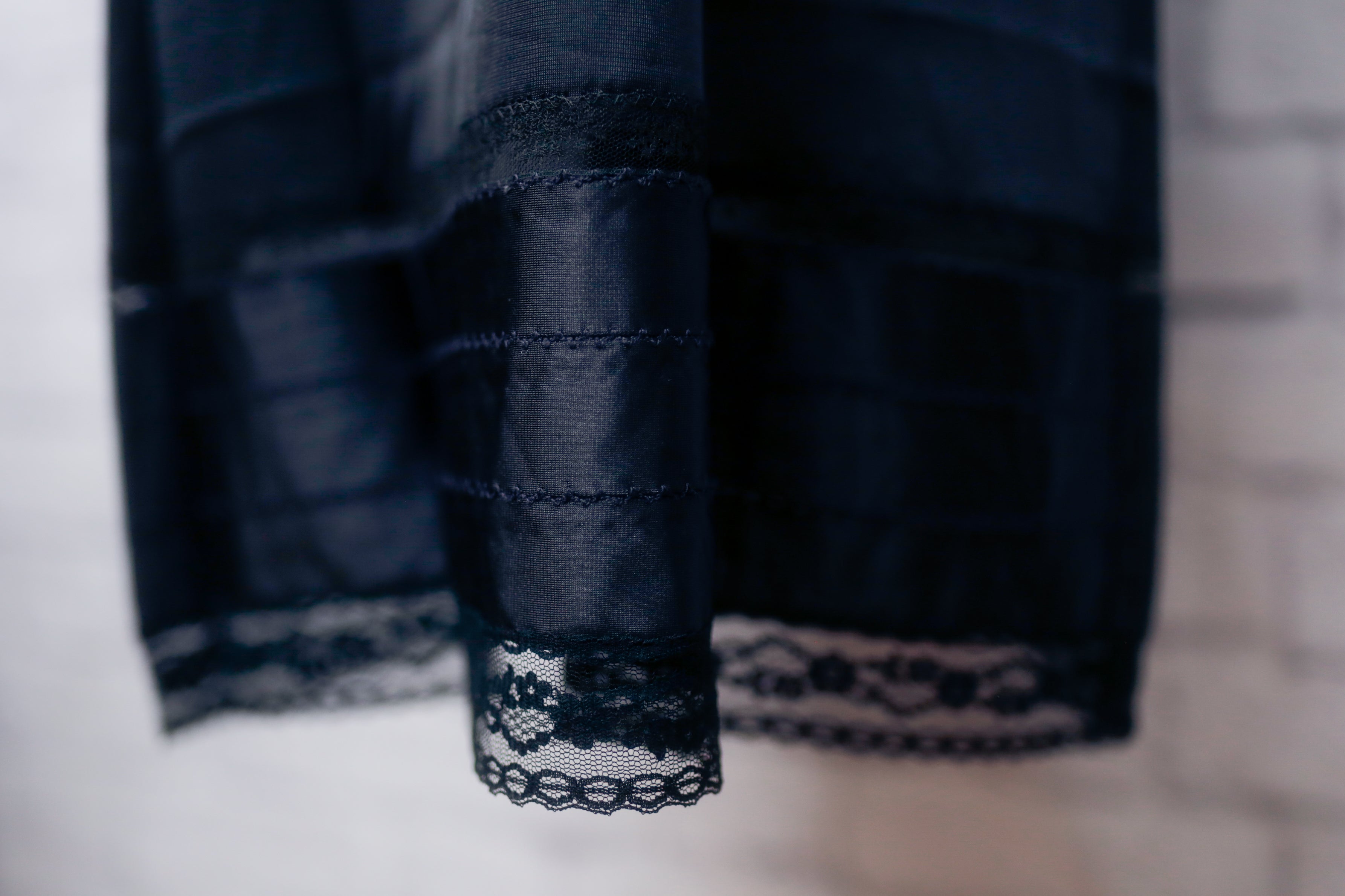 Lorraine Vintage 90s USA-made Black Semi-sheer Full Slip Gown Lingerie: Size 36 Tall / Medium