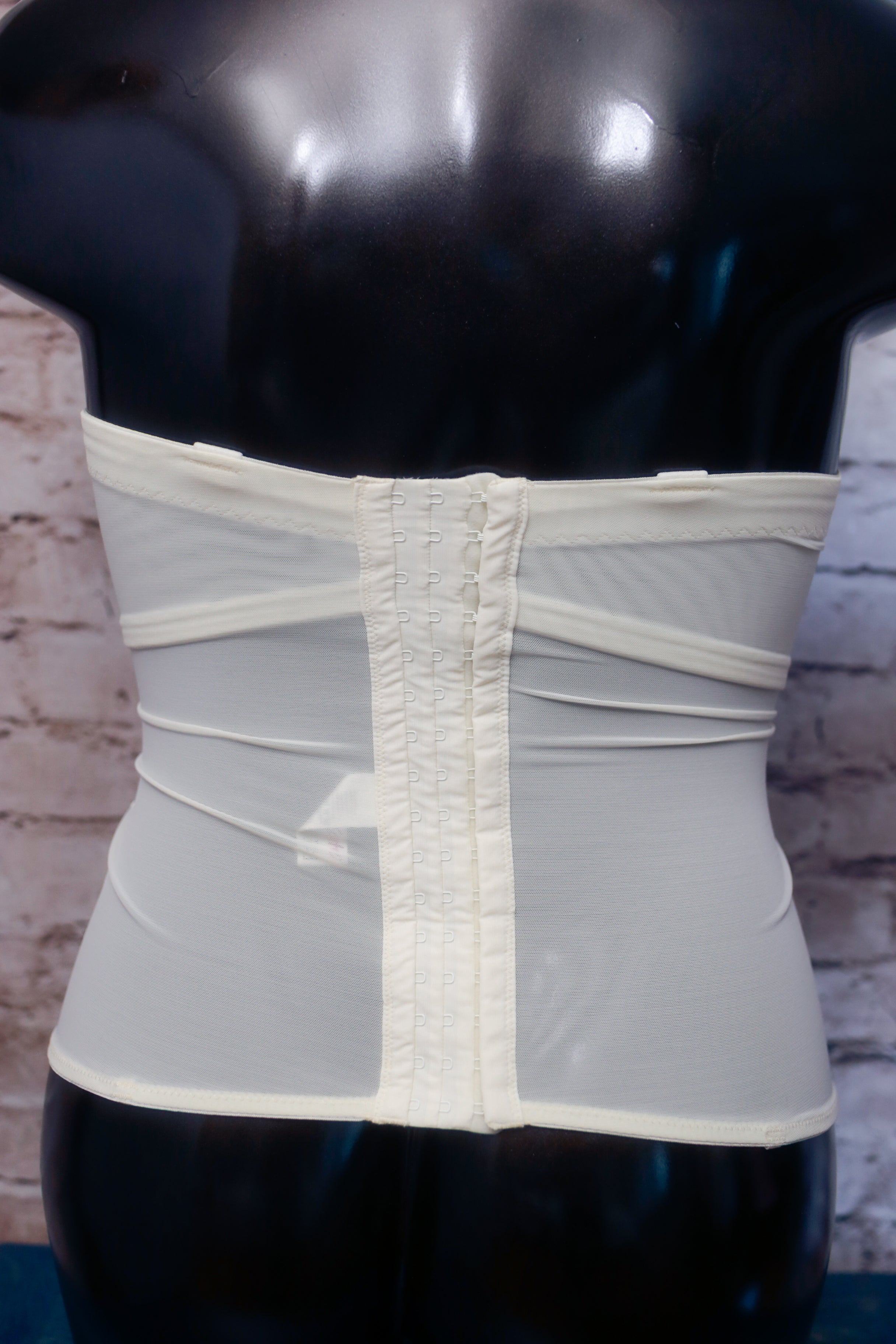 Curvy Kate 38J UK 38GG Luxe Basque Strapless Corset Bustier Bra Cream