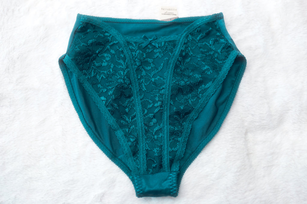 Vassarette Vintage Silky Hi-cut Brief Panties 6 Medium Hunter Green NEW