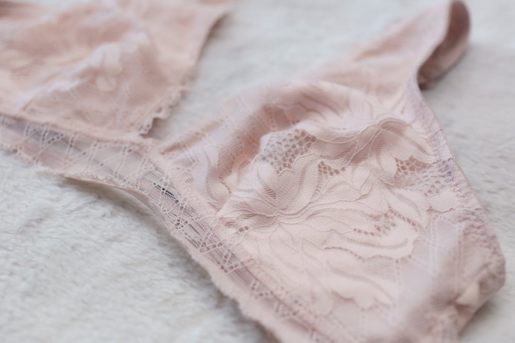 Anne Klein Pink Lace Lightly Lined Bralette Large