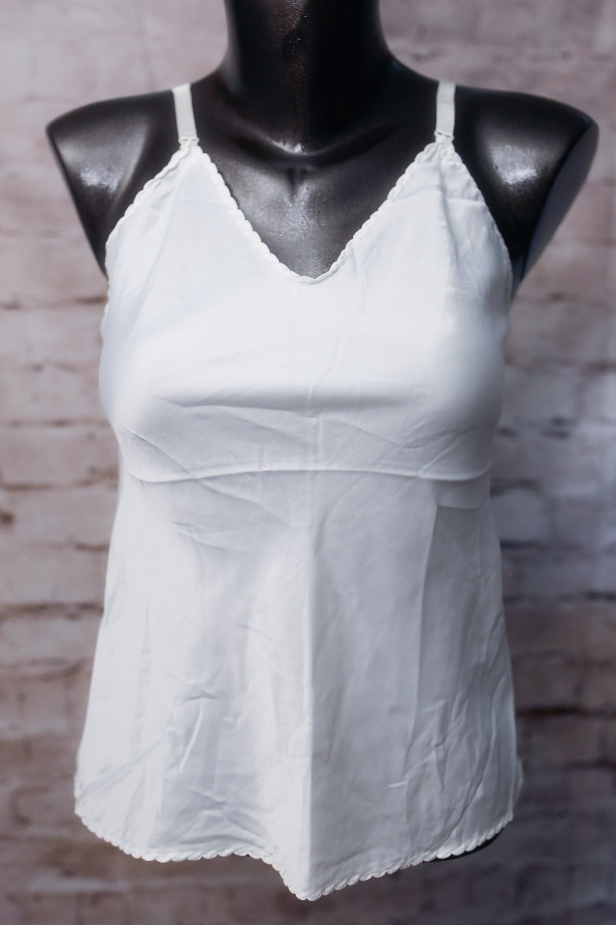 Wonder Maid Non-cling Vintage Camisole Lingerie Size 32 White