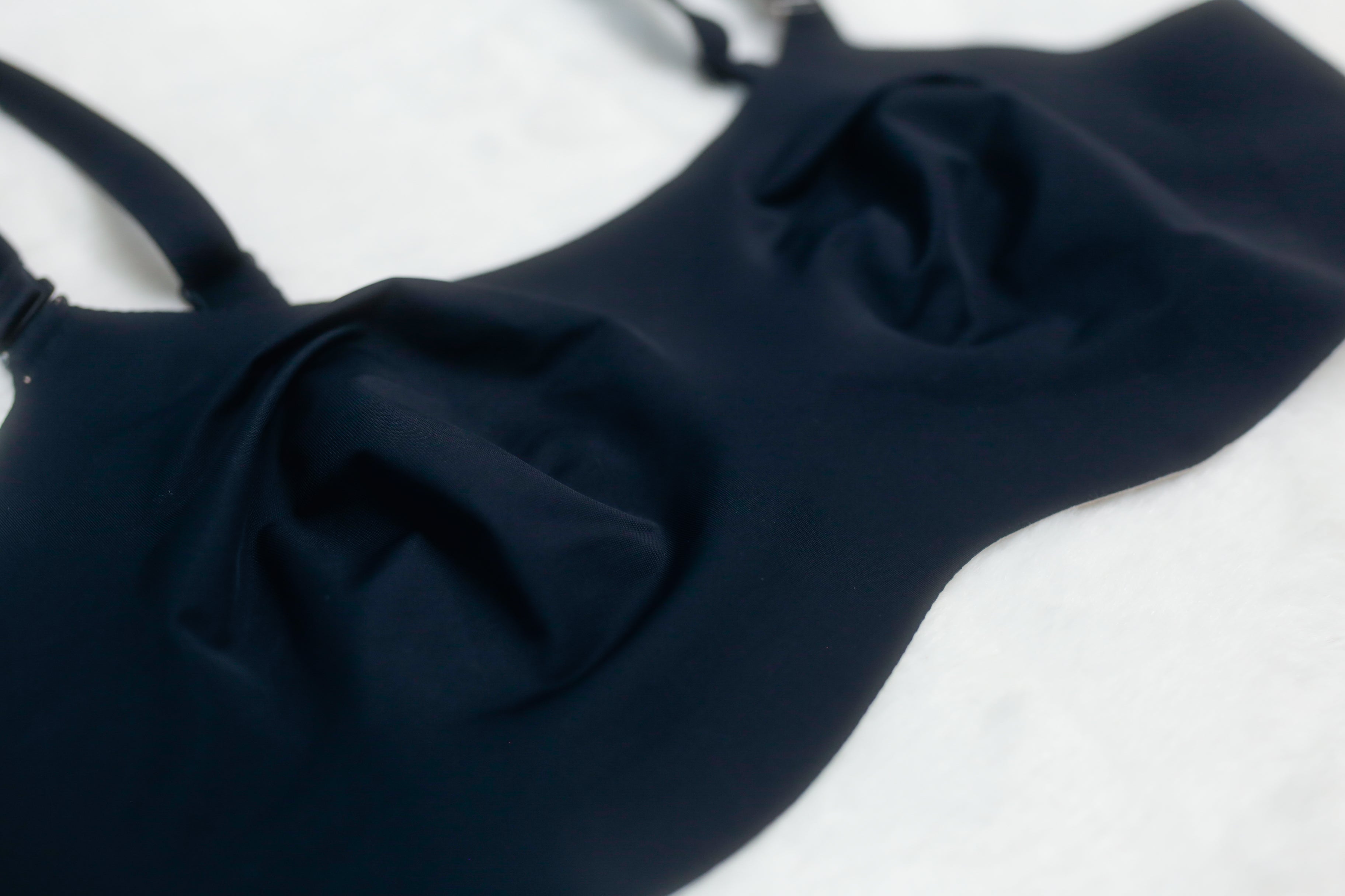 Knix Knixwear 3 36B 36C 38B Seamless Wireless Unpadded Contour T-shirt Bra Black