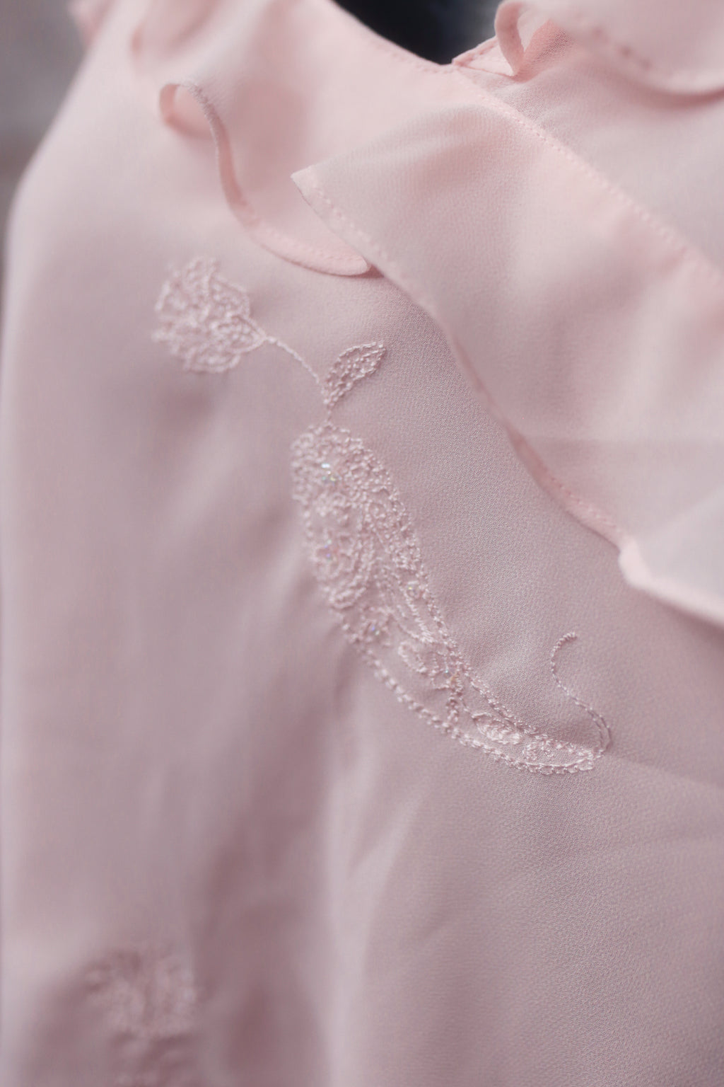 Valerie Stevens Y2K Ruffled Cami Chemise Lingerie Pink Small